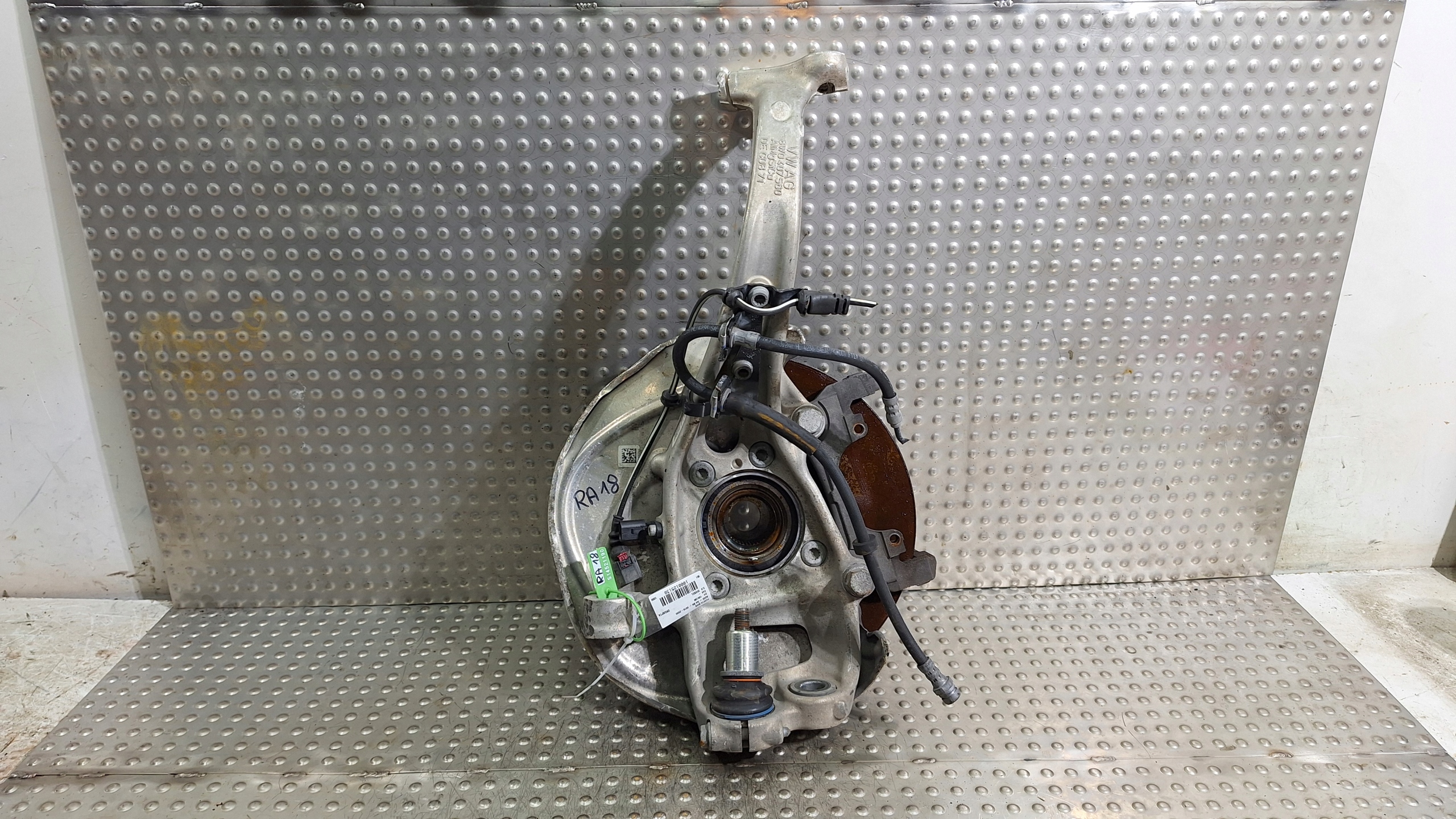 swing right front 8W0407242F AUDI A4 B9 A5 8W