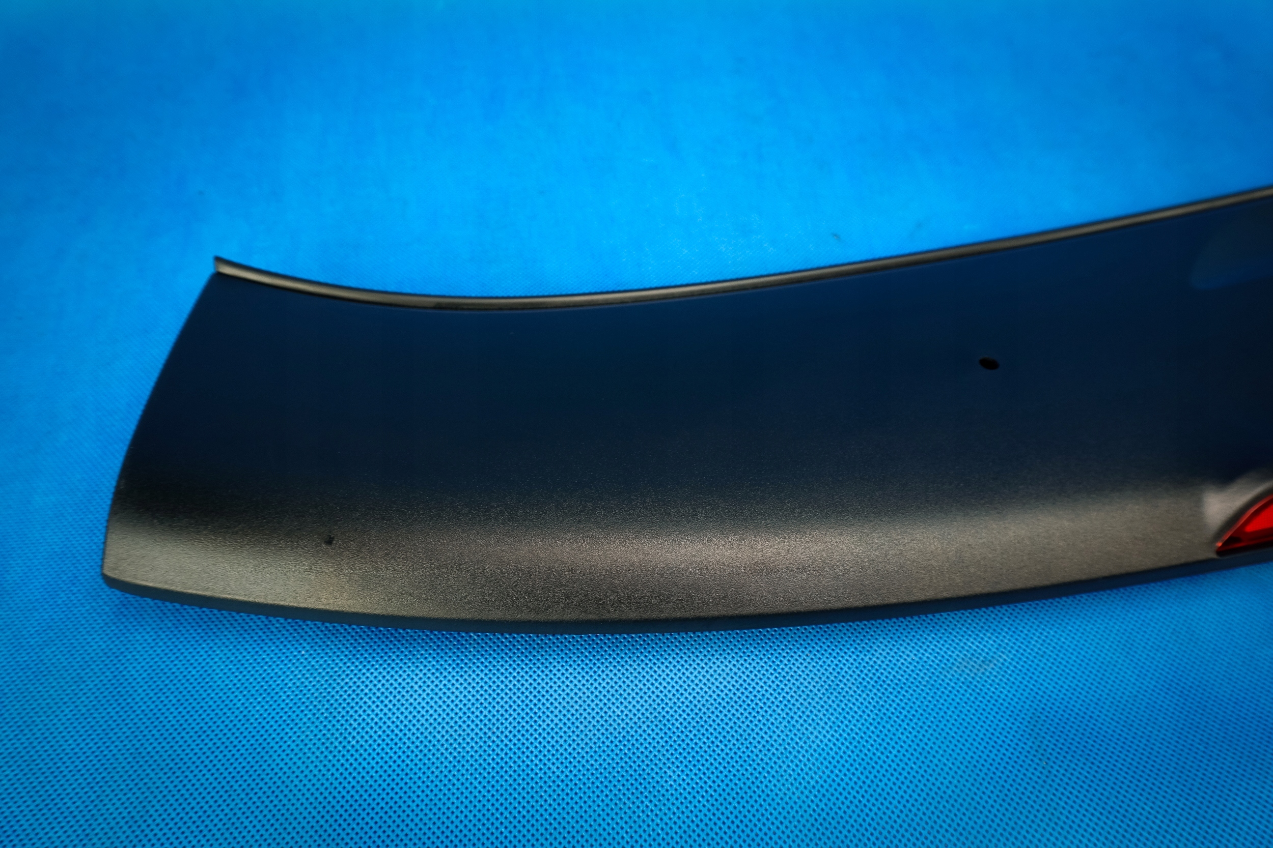 cover spojlera light STOP VW ID.4 11A827555C