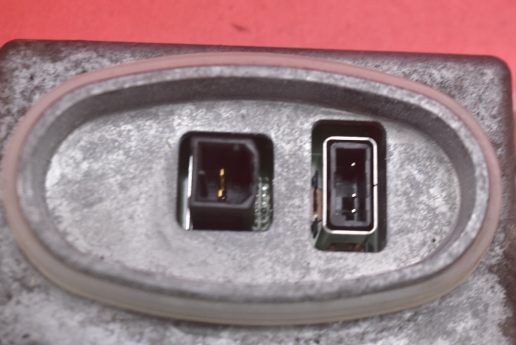 control unit XENON KSENON left 6948180 BMW E90 04-10