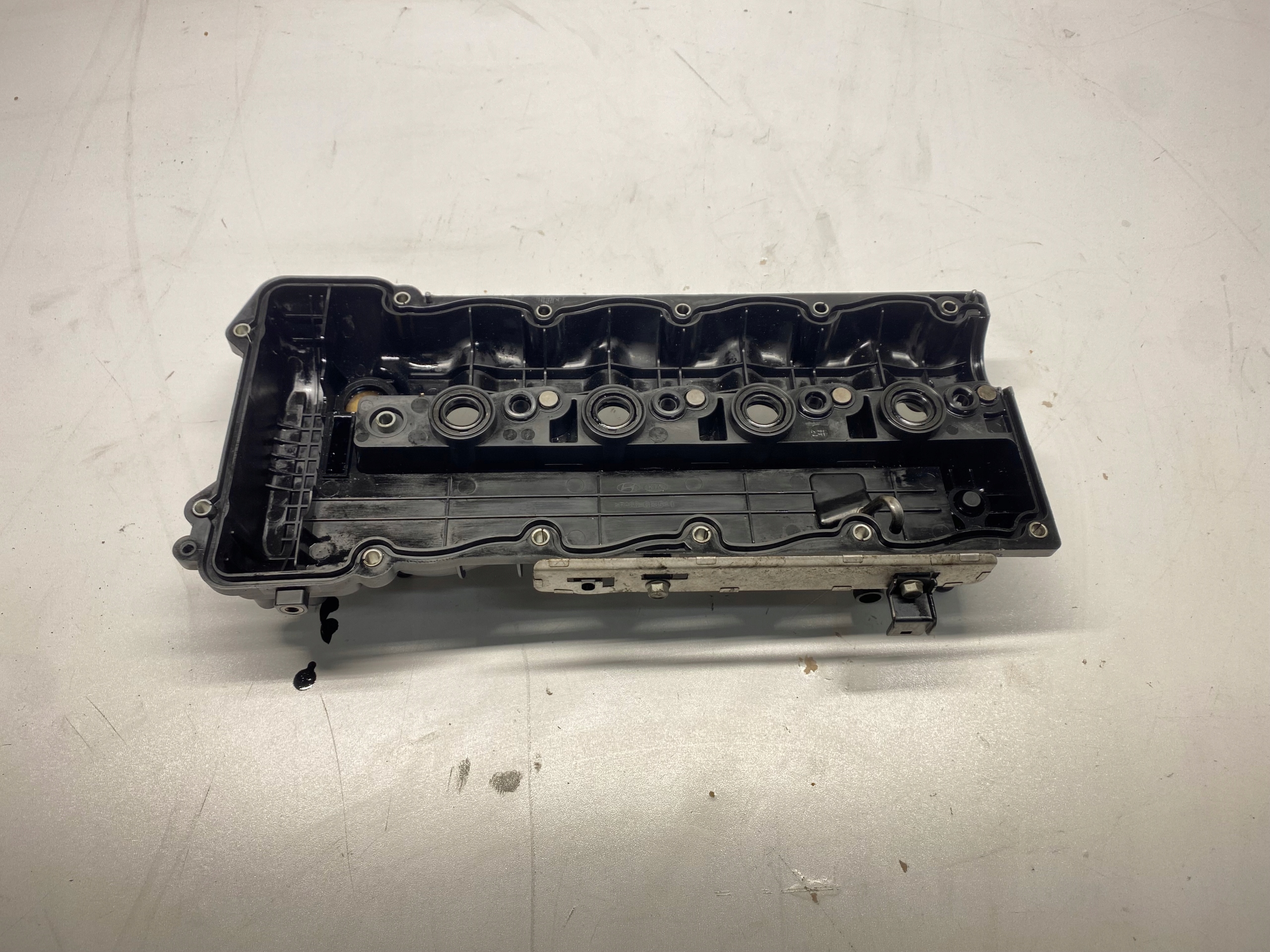 Abdeckung der Ventile HYUNDAI TUCSON II 1.7 CRDI D4FD EURO 6 15-19