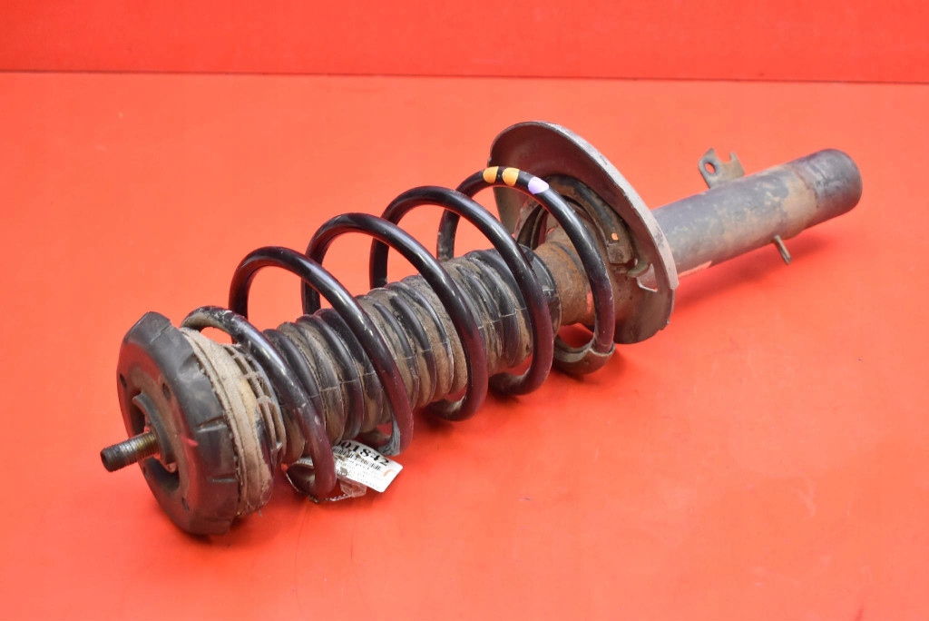 shock absorber left front CITROEN C3 PICASSO 1.6 VTI 120 KM 12-16