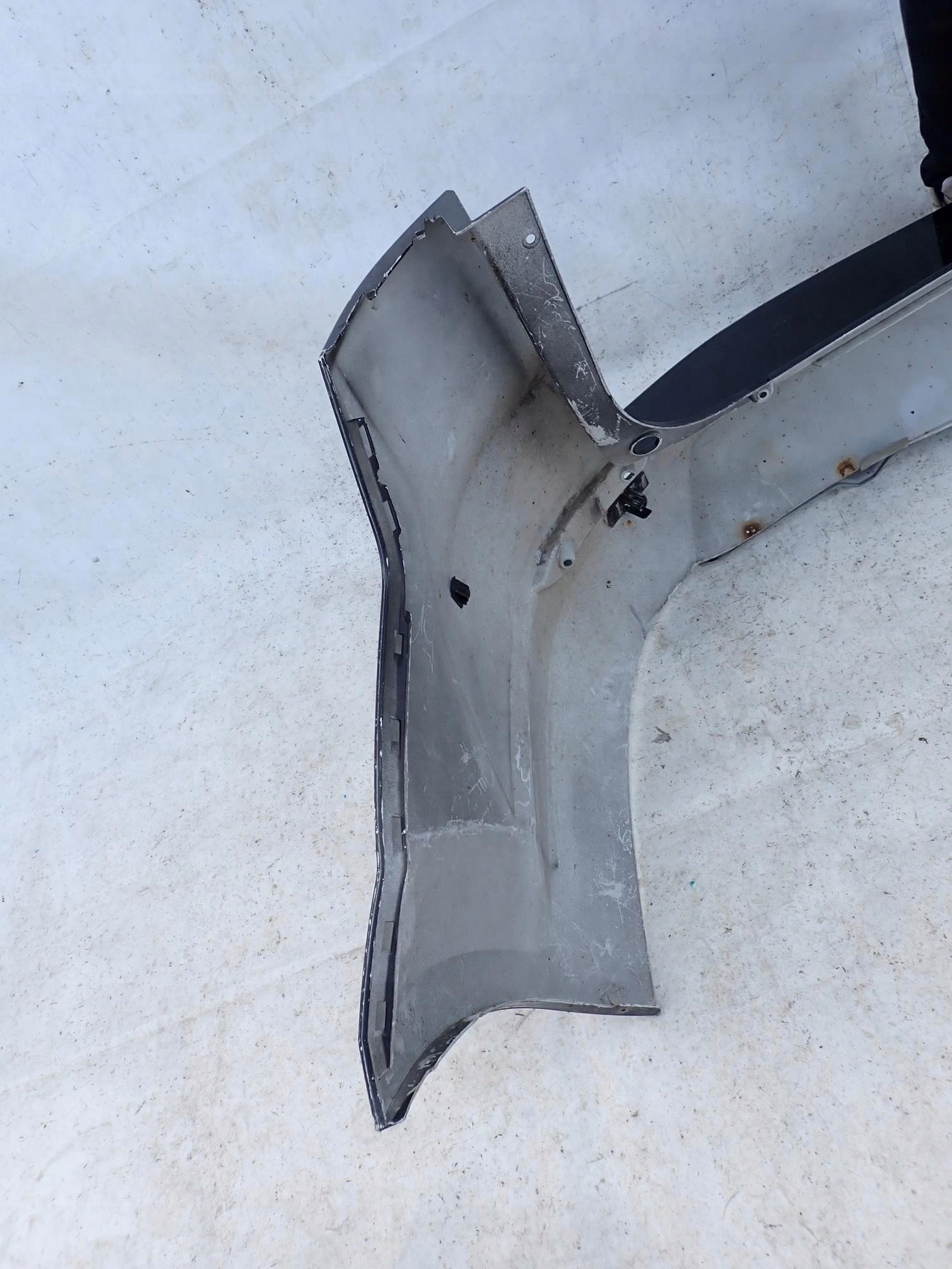 FORD MONDEO IV 4 KOMBI TITANIUM 07-10 bumper rear part