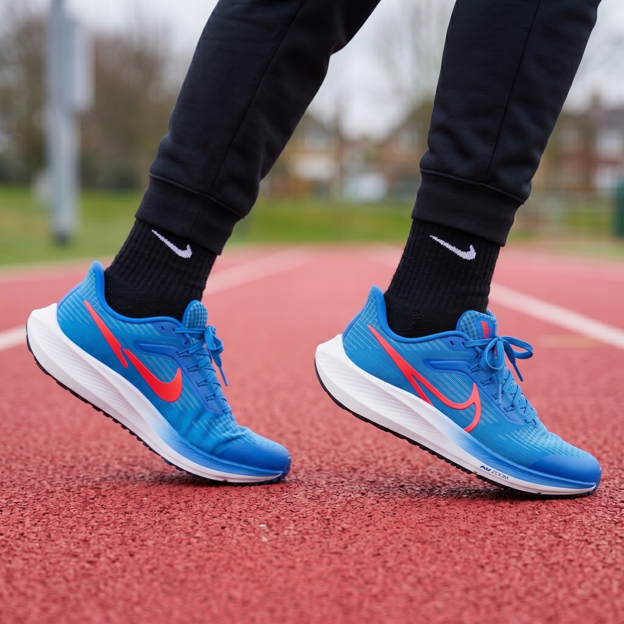 Nike Air Zoom Pegasus 39 Oryginał buty sportowe młodzieżowe r. 37.5