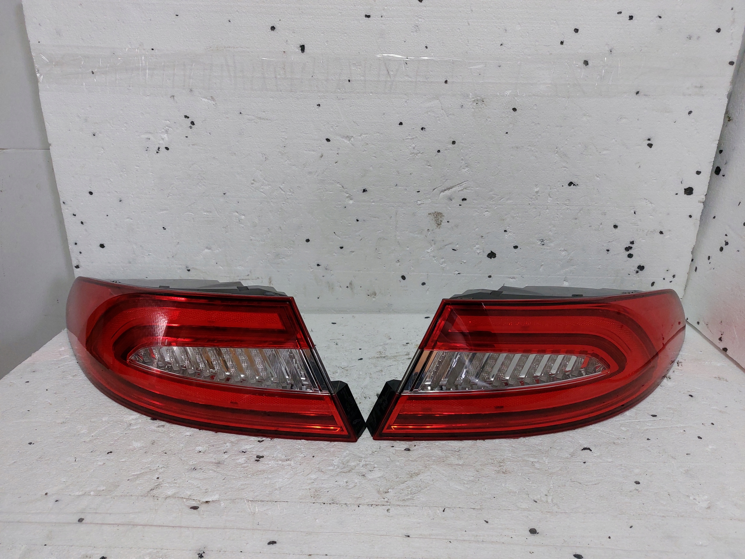 light rear part right left Jaguar XF Lift 11-15 LED
