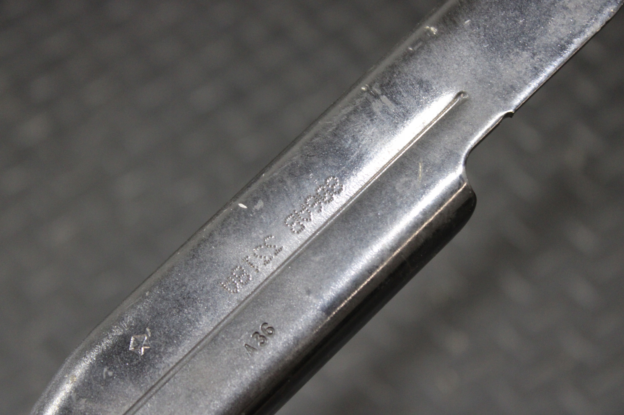 hinge bonnets right DODGE RAM V 5 806AB