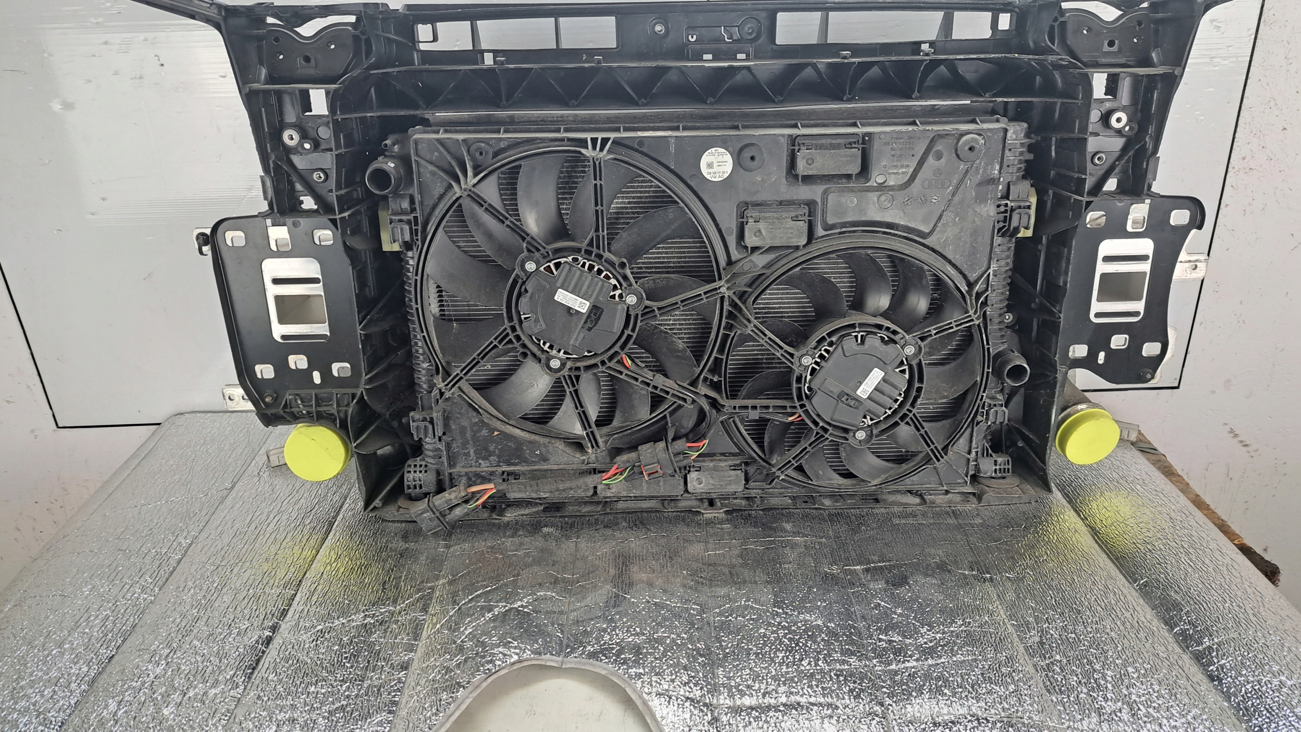 WZMOCNIENIE PAS AUDI RSQ3 RS Q3 83A 2.5 TFSI 2019-2023 OE ORYGINAŁ Typ samochodu 4x4/SUV Samochody osobowe