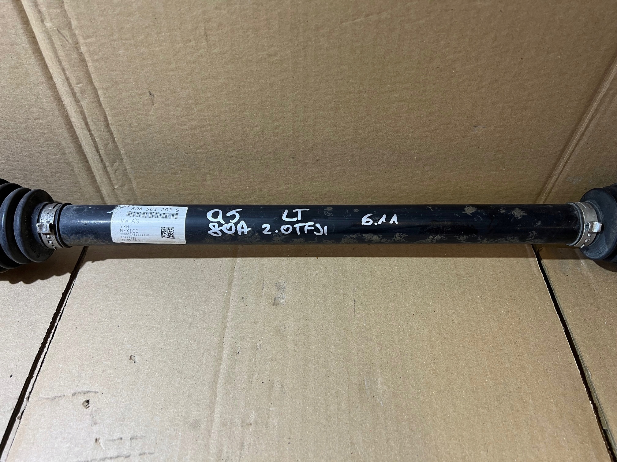 AUDI Q5 80A 2.0 TFSI semi-axis left rear left rear part 80A501203G