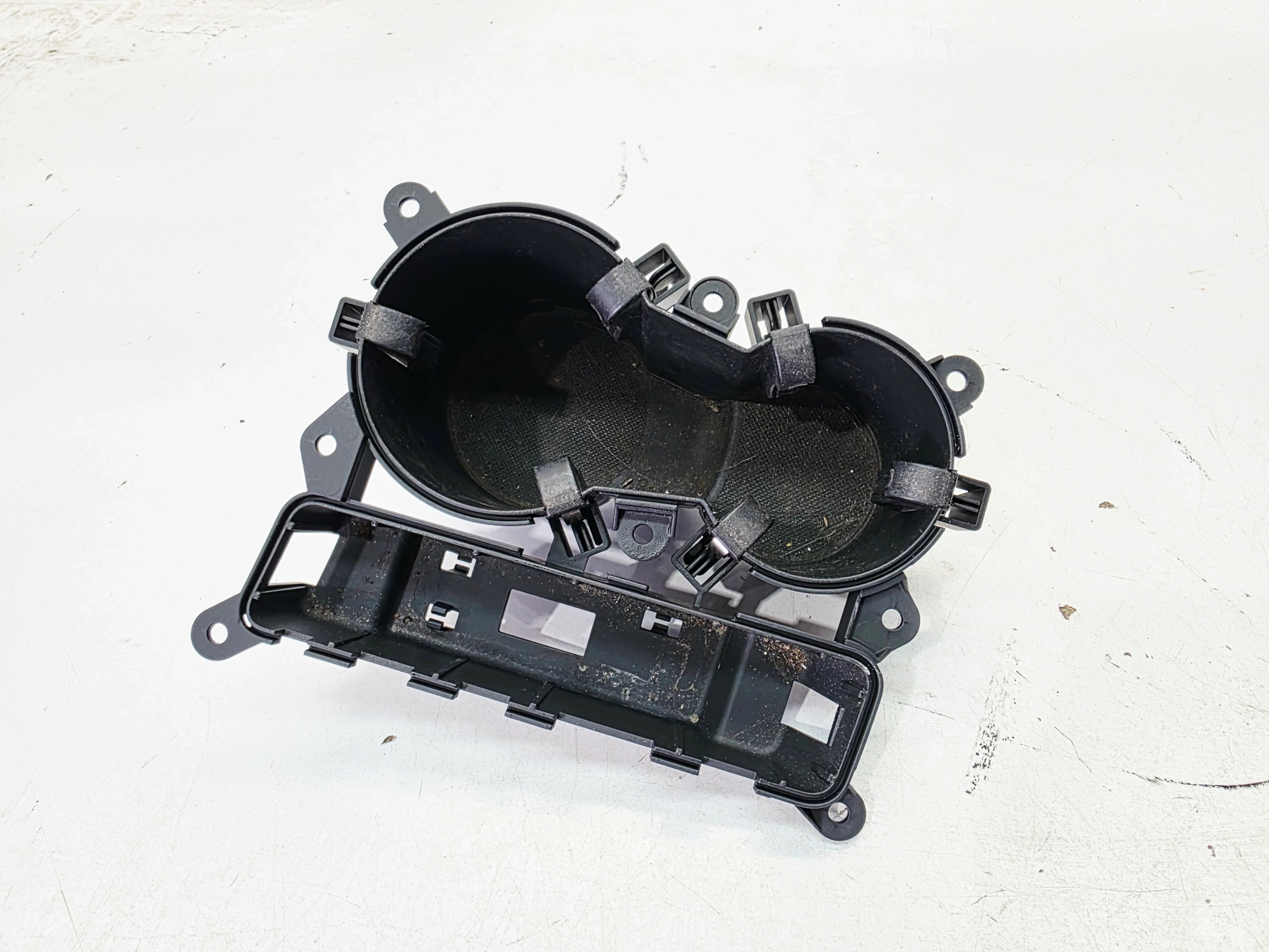 bracket for KUBKI AUDI A5 8F CABRIO 8F0862533