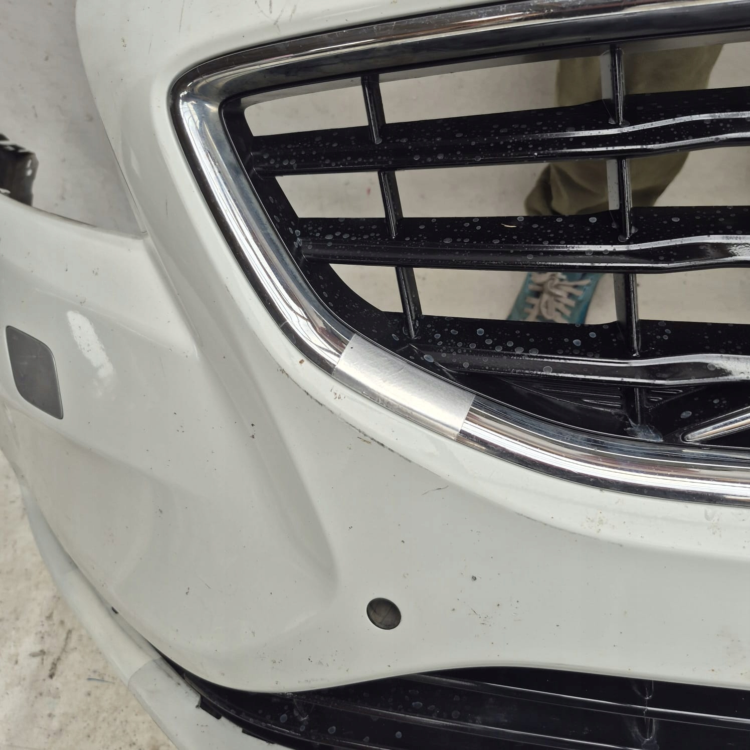 VOLVO V40 II 12-16 bumper front front PDC SPR 31283732