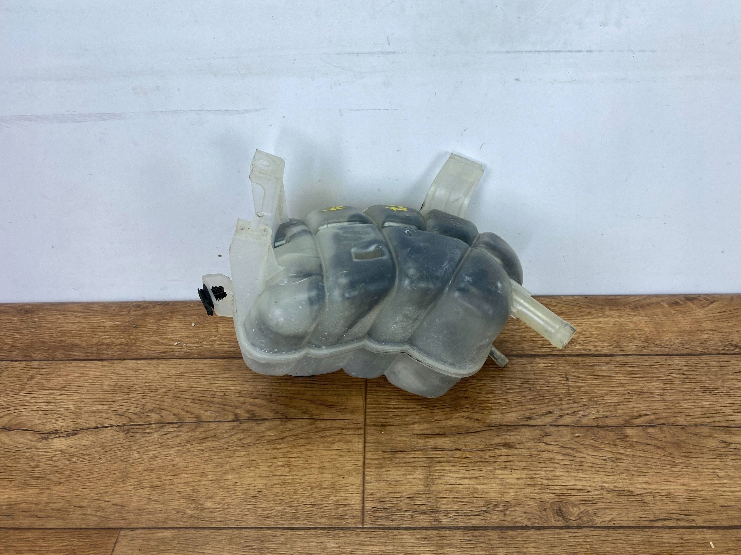 water tank Ford Edge II 2019+