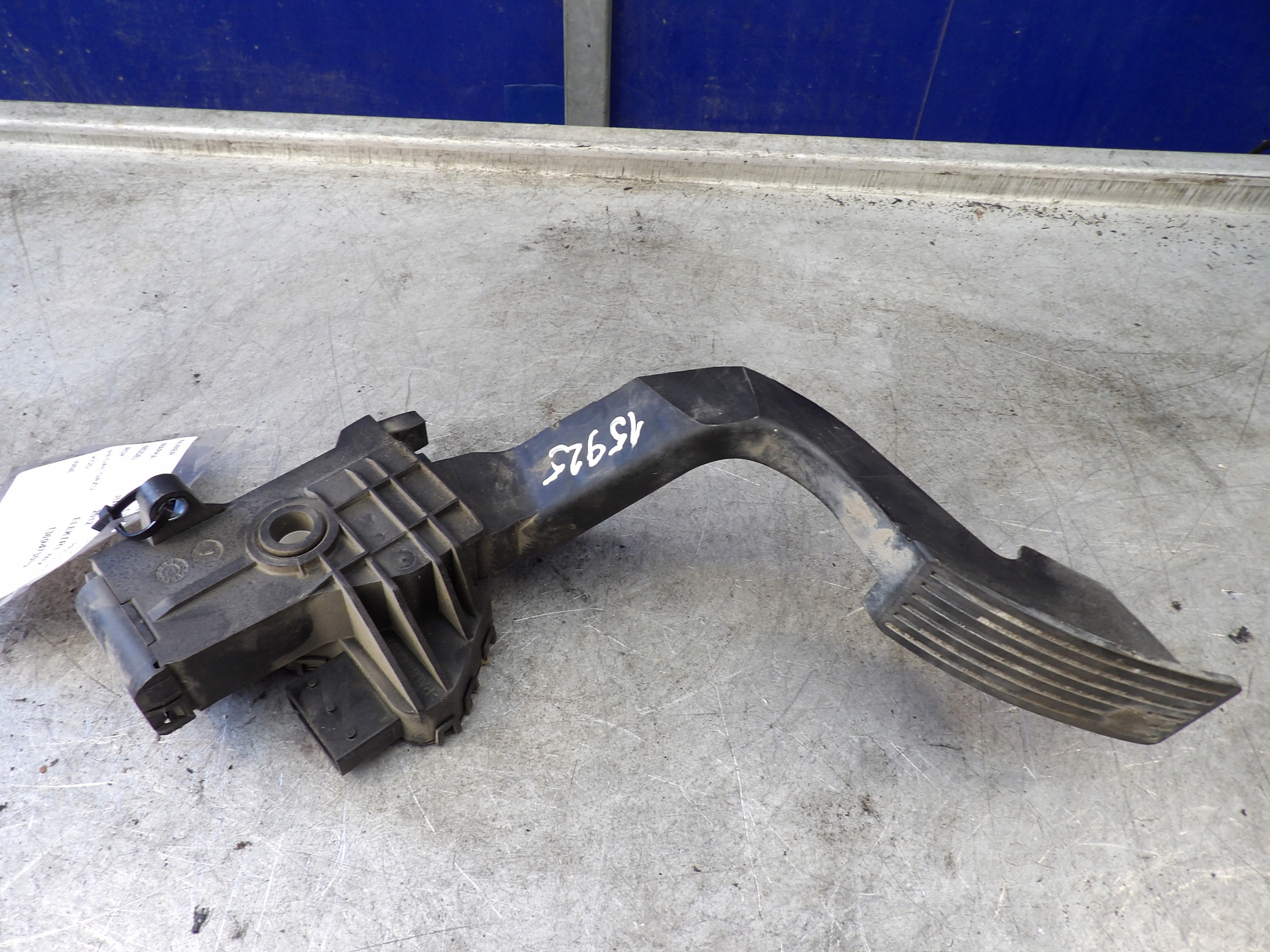Citroen Jumper II accelerator pedal 1369473080