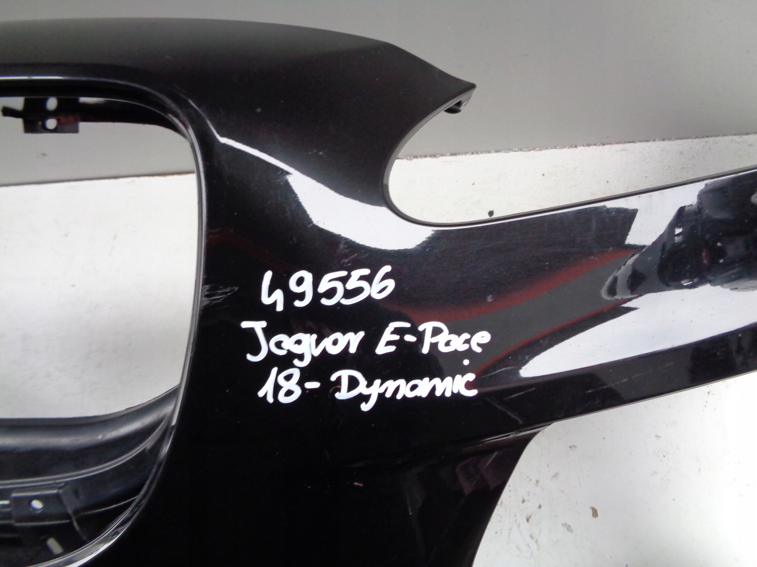 front bumper JAGUAR E-PACE 20- LIFT DYNAMIC NR 49556