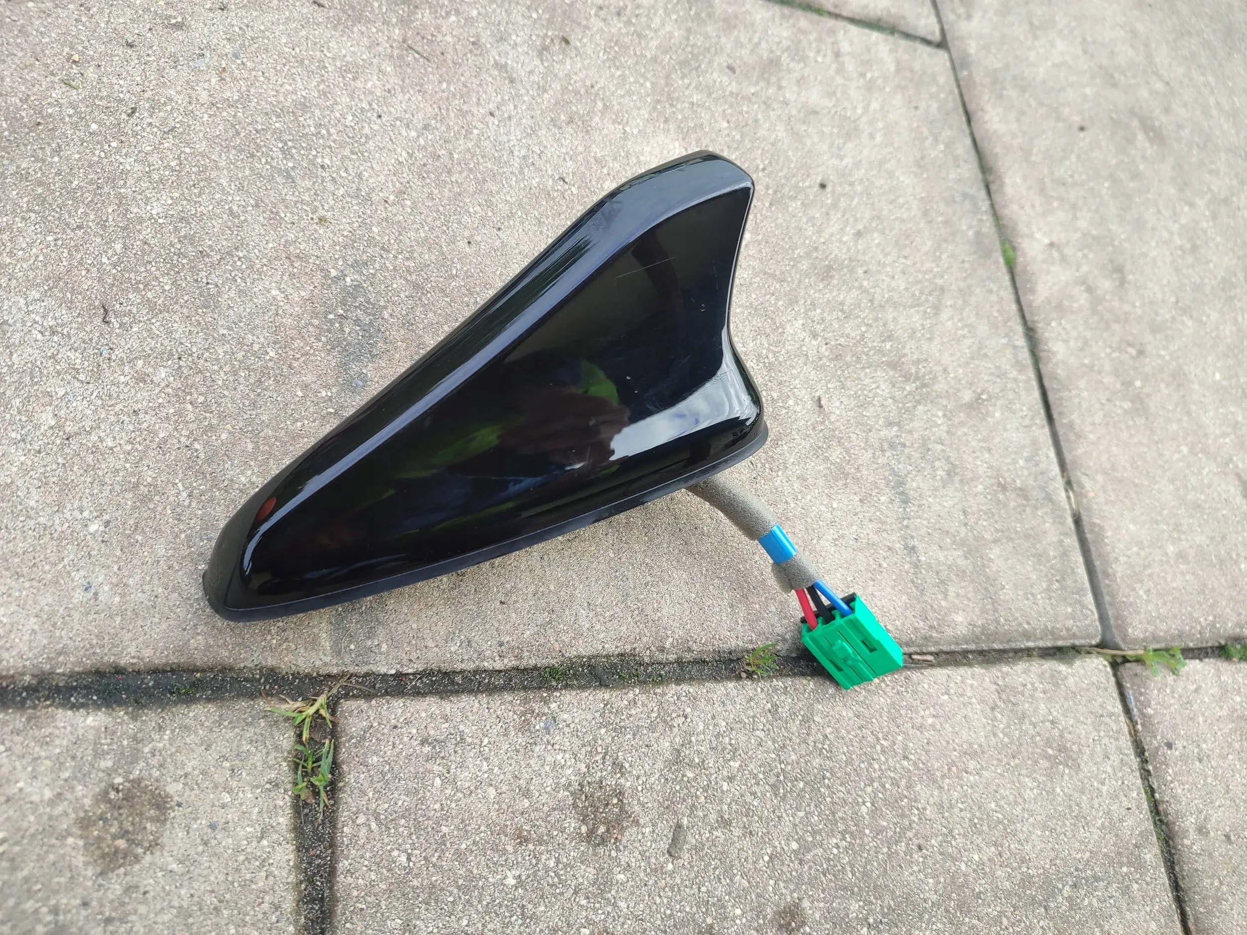 антенна на крышу kia STONIC 23r