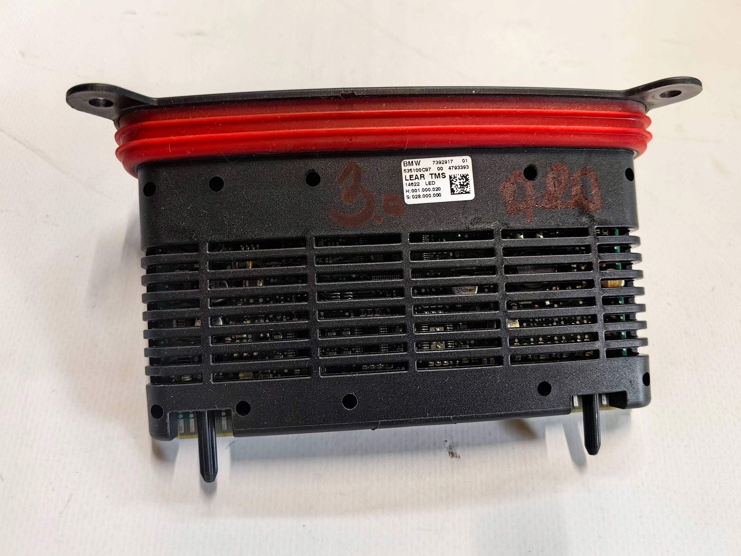 BMW 7 F01 F02 - модуль led