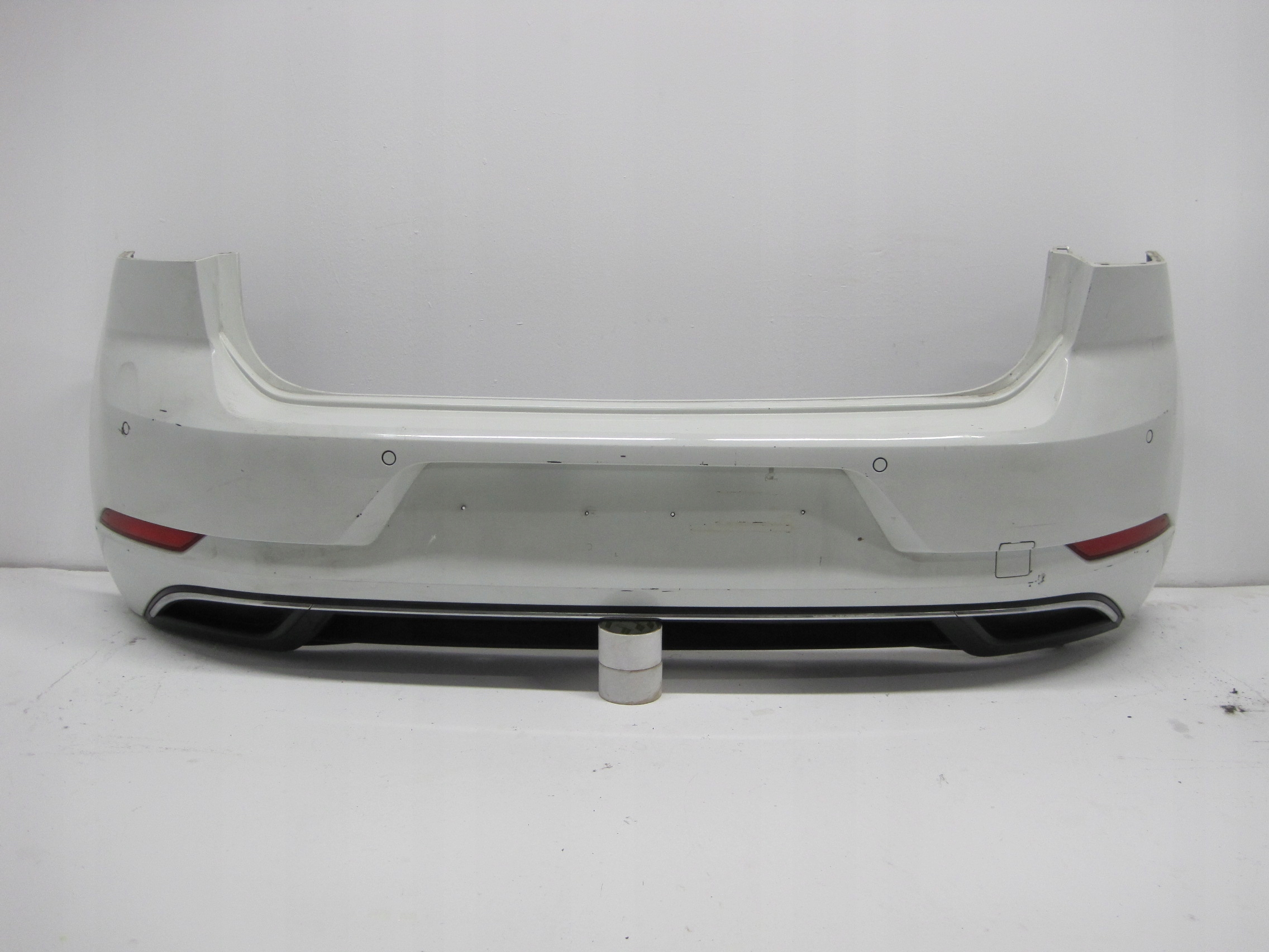 bumper VW Golf 7 5G0 5G6 4 PDC 18r below towing rear part