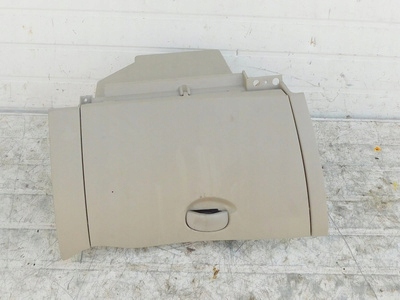 renault KOLEOS и 2.0d 09 бардачок пассажира