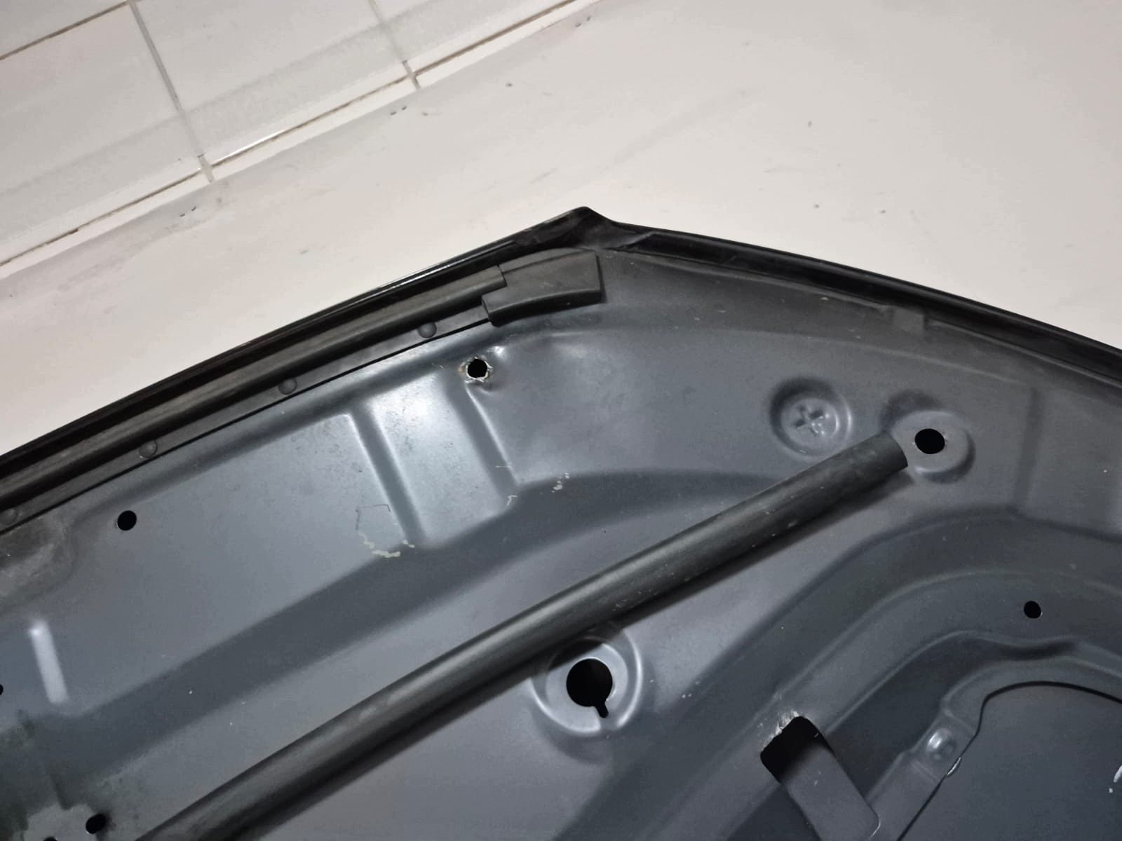 HYUNDAI TUCSON III 15- capot