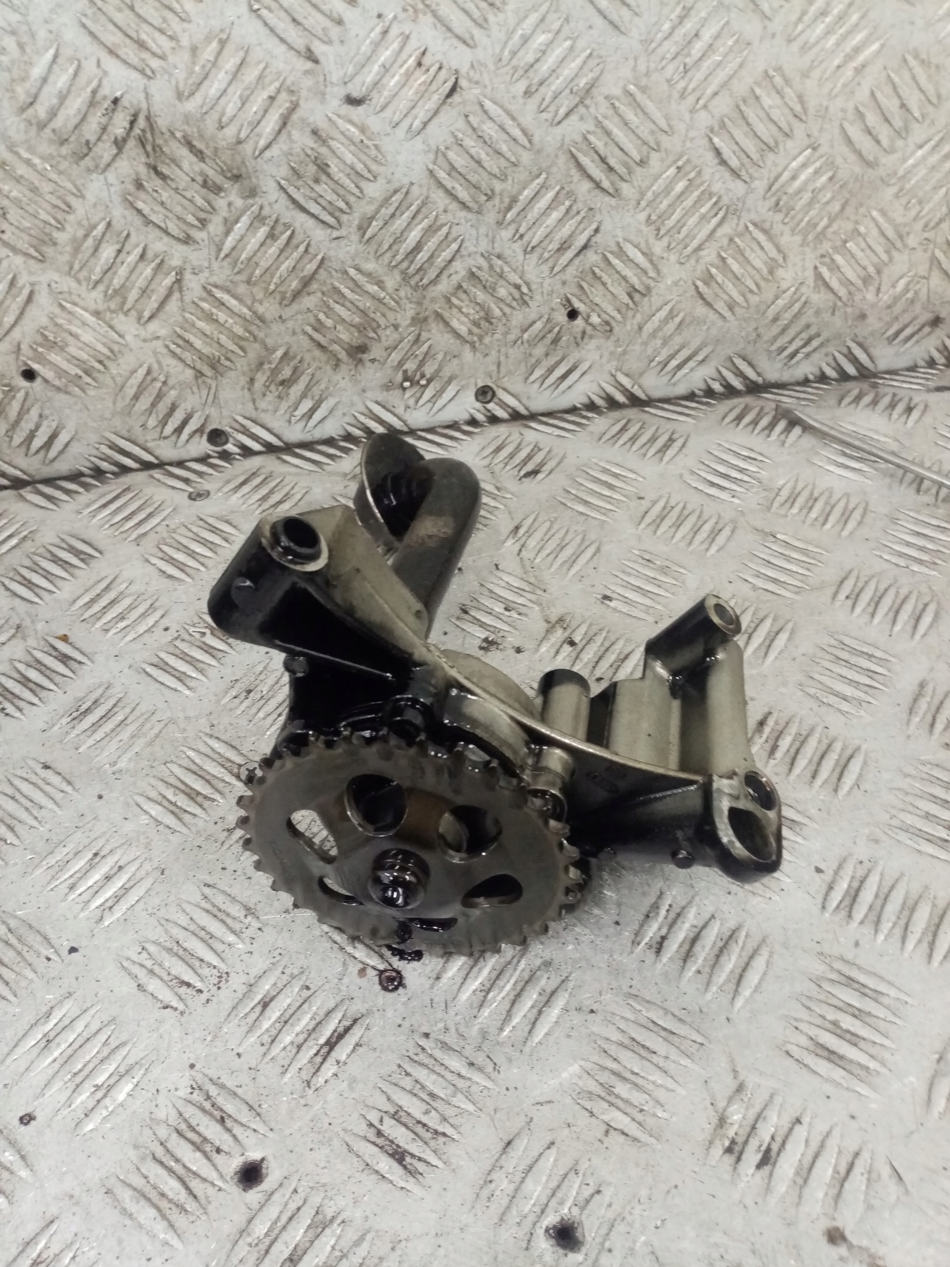 oil pump SKODA OCTAVIA 2 1.9 TDI