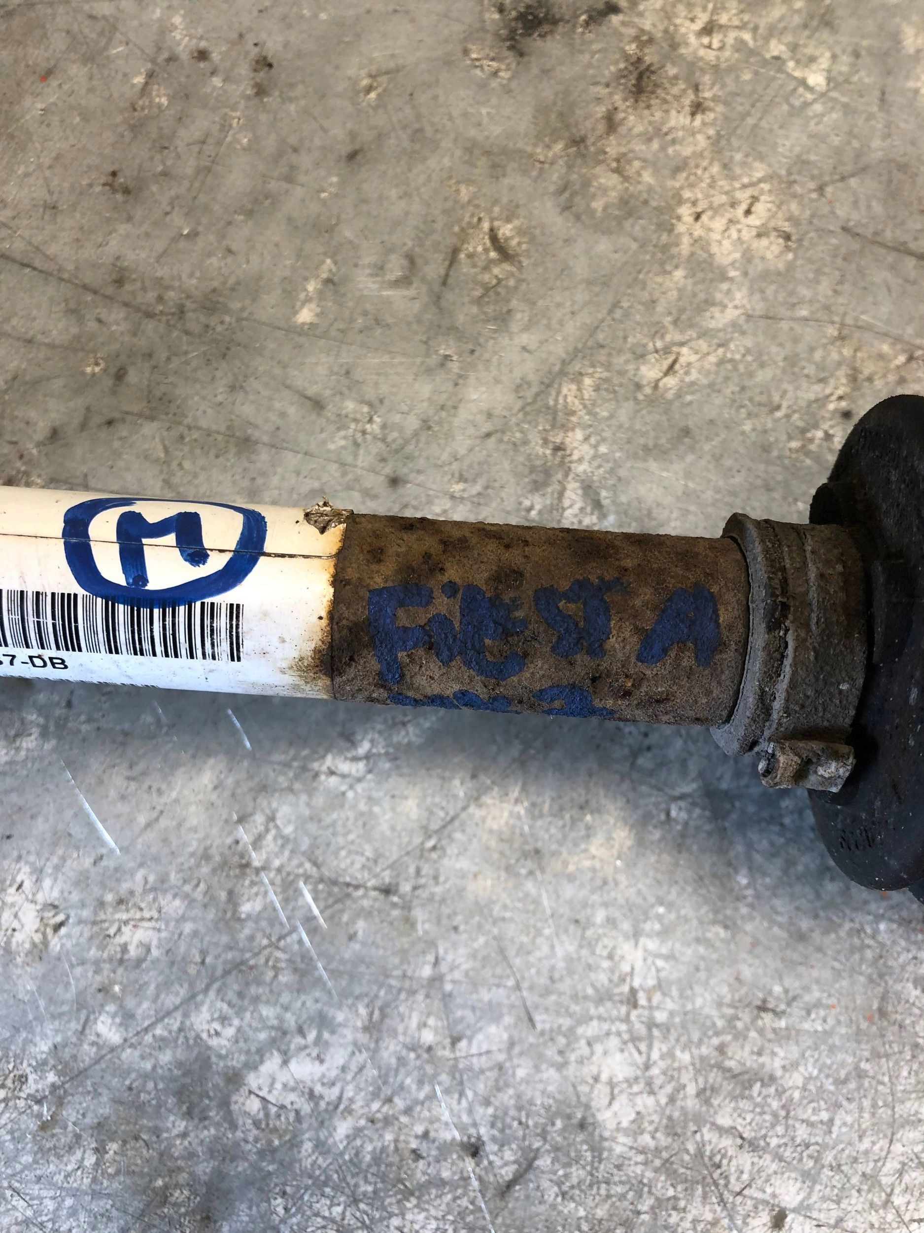 semi-axis front front side left Ford Fiesta 8V51-3B437-DB