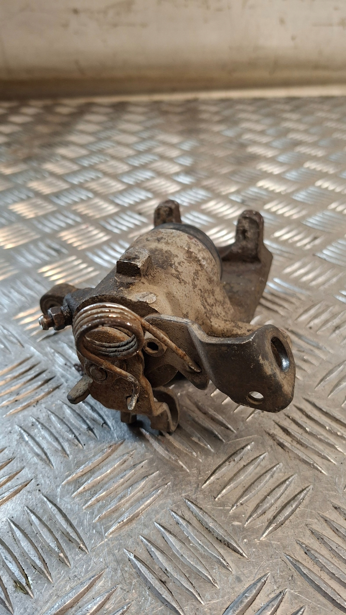 caliper brake left rear part OPL ASTRA H 1.9CDTI