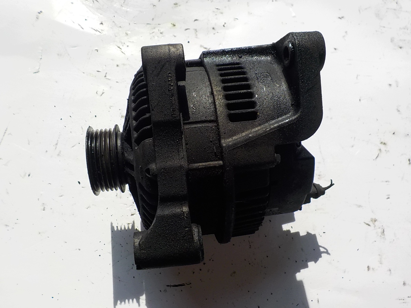 LAND ROVER RANGE ROVER III 3.0 D ORG ALTERNATOR 2542826A YLE500180