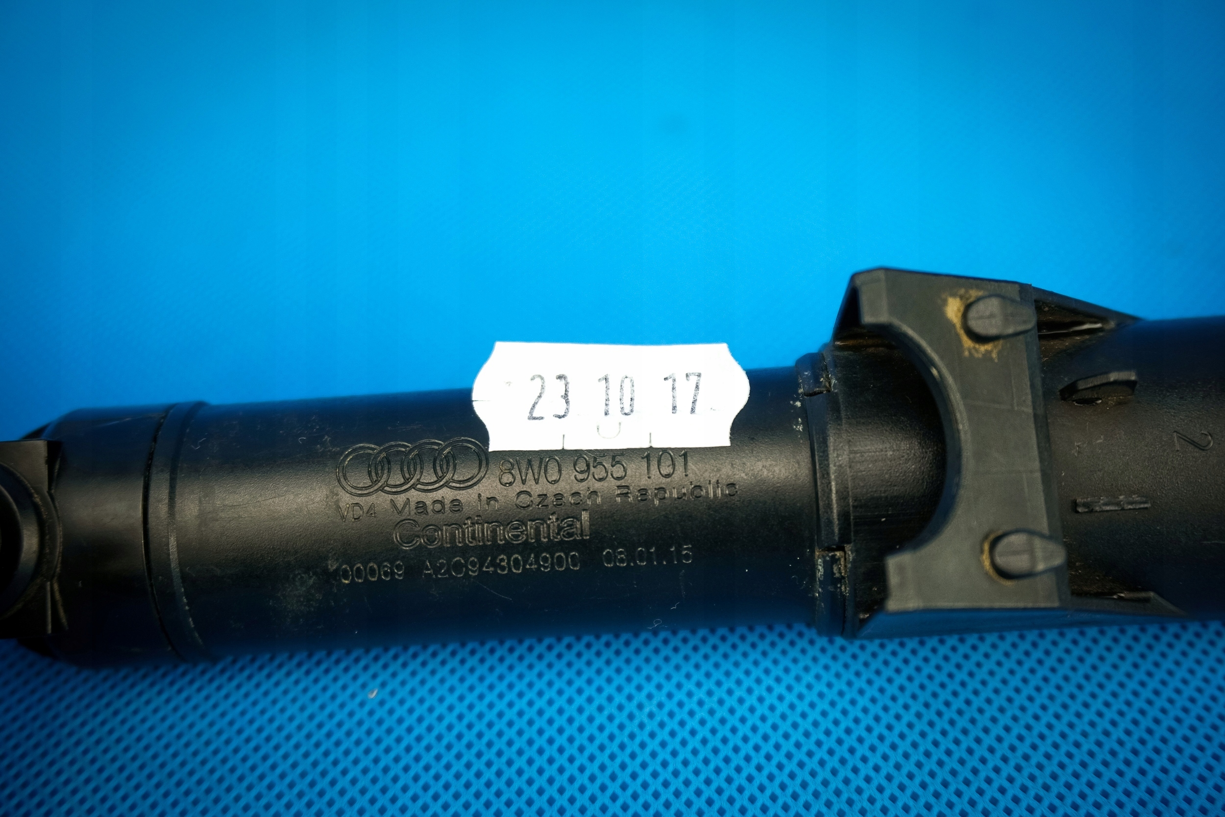 washer reflektora left Audi A4 8W 8W0955101