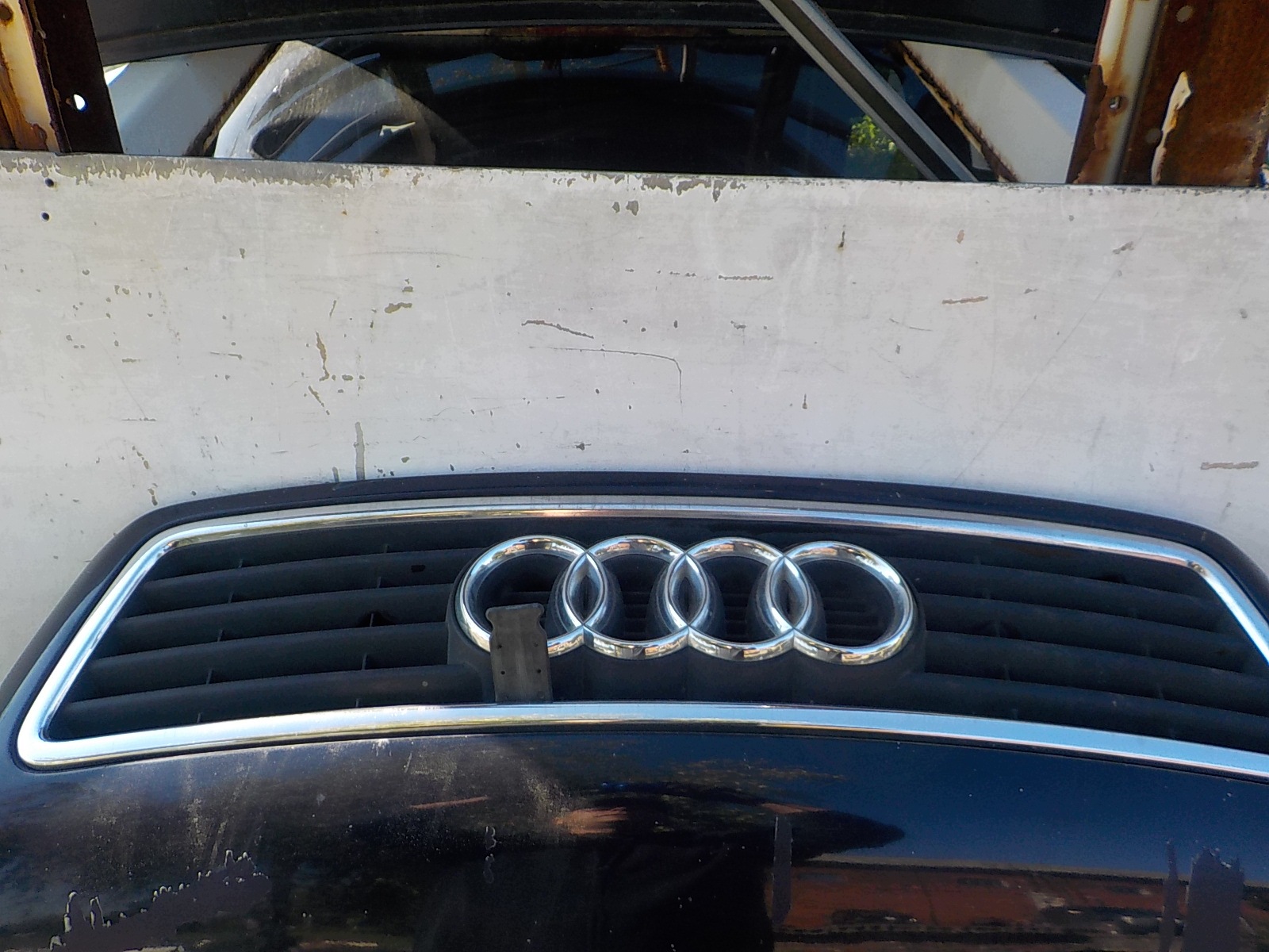 862 AUDI A6 C5 bonnet