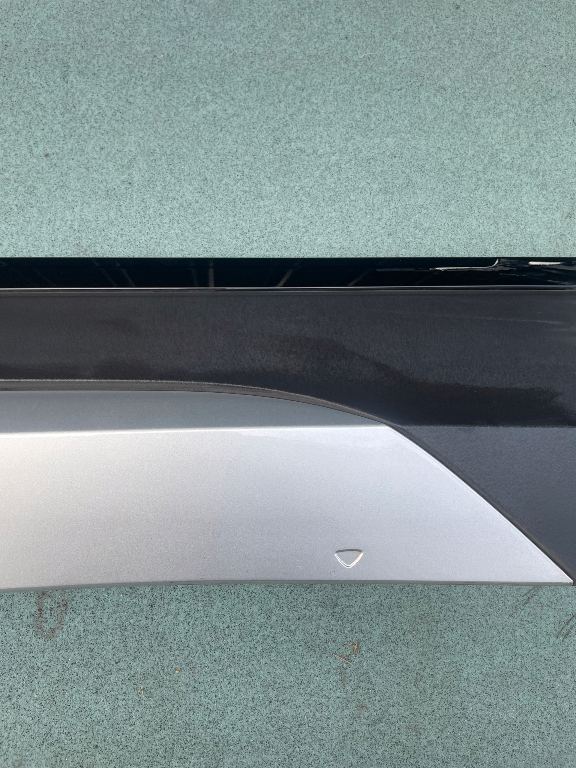 VW TIGUAN II LISTWA DOLNA DRZWI LEWA TYŁ 5NA854949S Typ samochodu Samochody osobowe