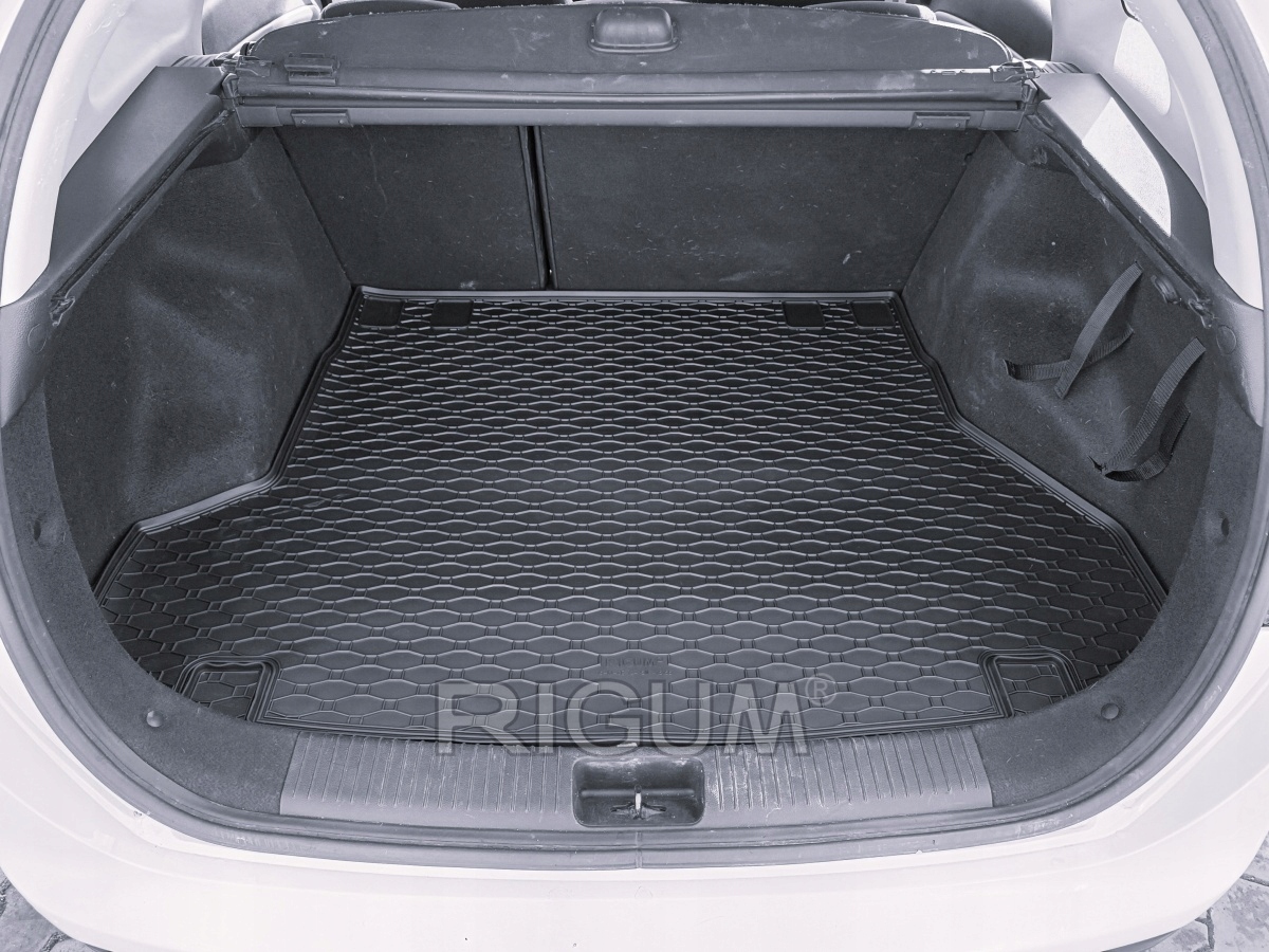 Zestaw dywaników do Kia Ceed SW od 2012 do 2018 Kolor czarny