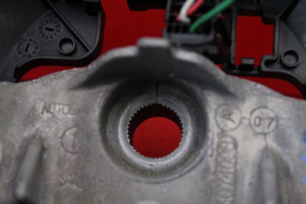lenkrad MULTIFUNKCJA 484300005R RENAULT LAGUNA 3 III 07-11