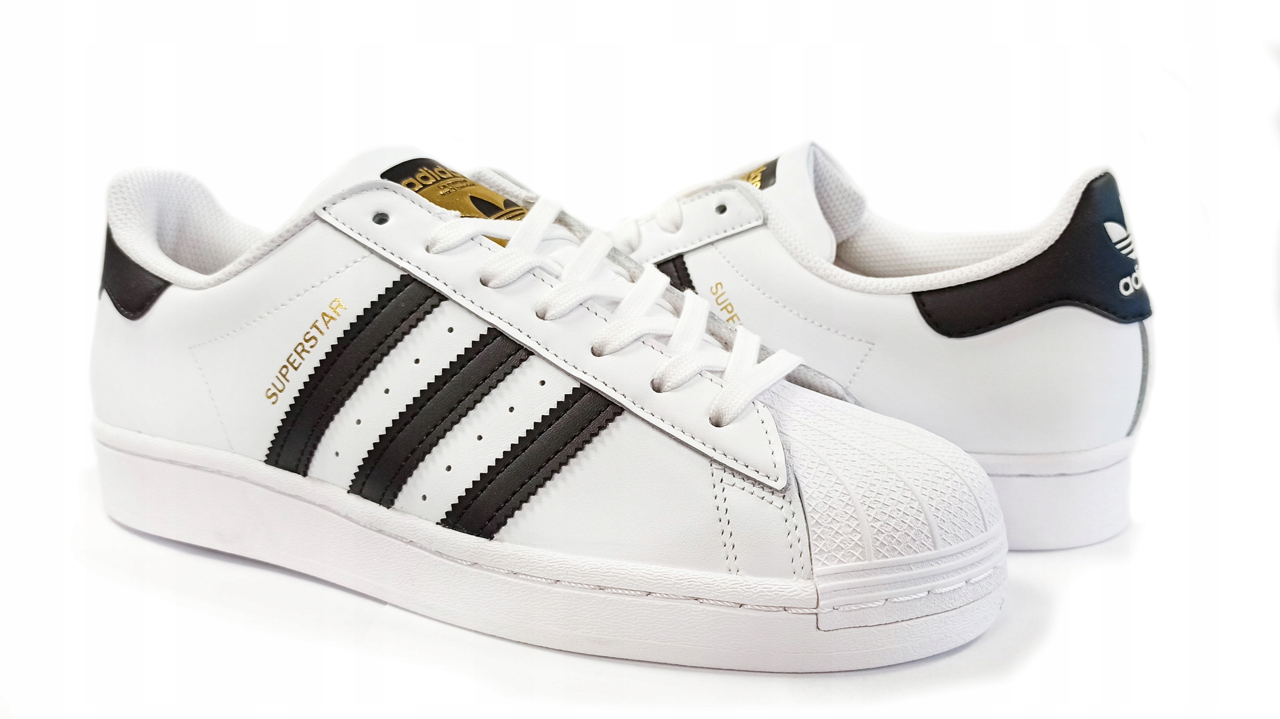 

Adidas Superstar - EG4958 - rozmiar 41 1/3 +gratis