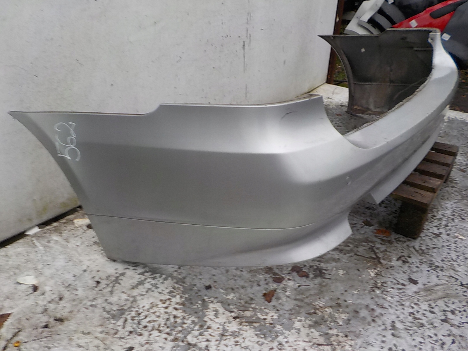 562 BMW 5 E61 stoßstange heck hinten PDC