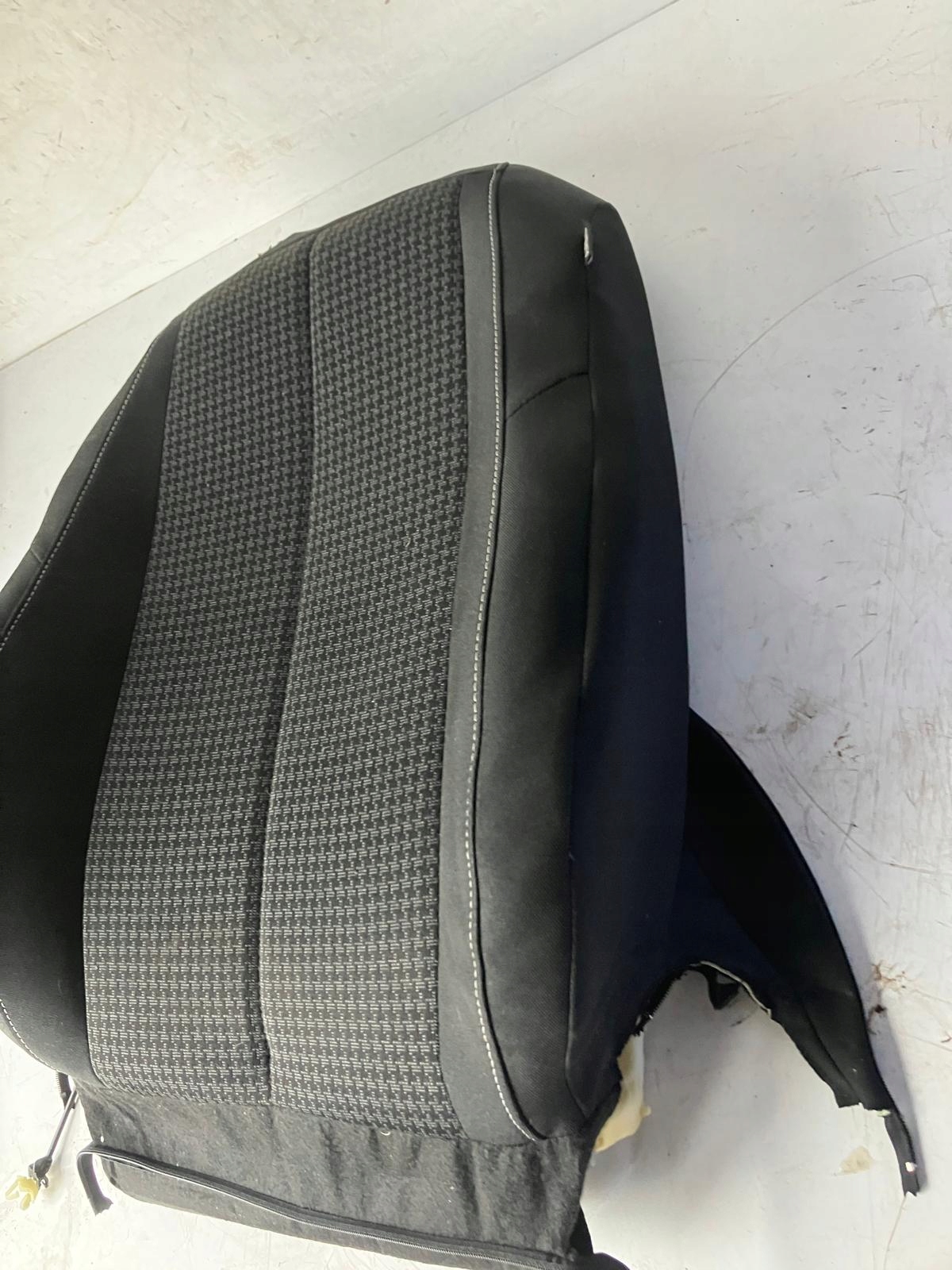 OPARCIE seat PEUGEOT 308 T9 LIFT left front