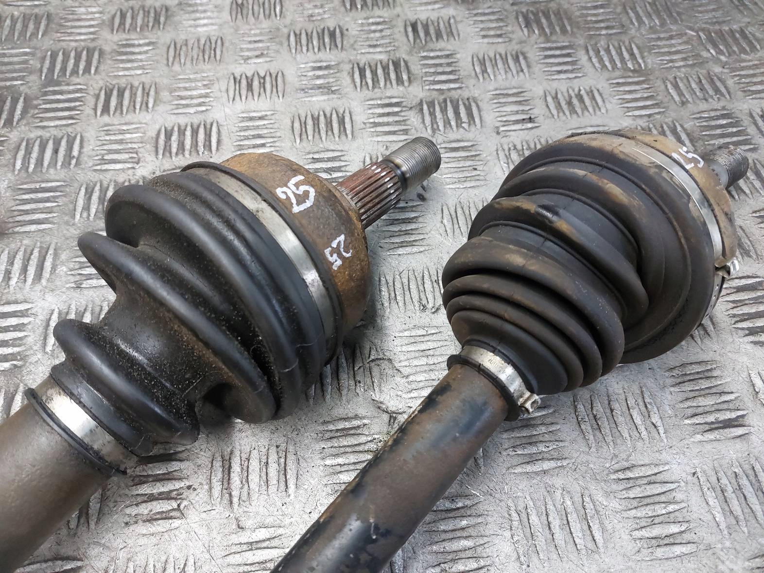 semi-axis left front + right front 5B CITROEN C5 and 2.2 HDI