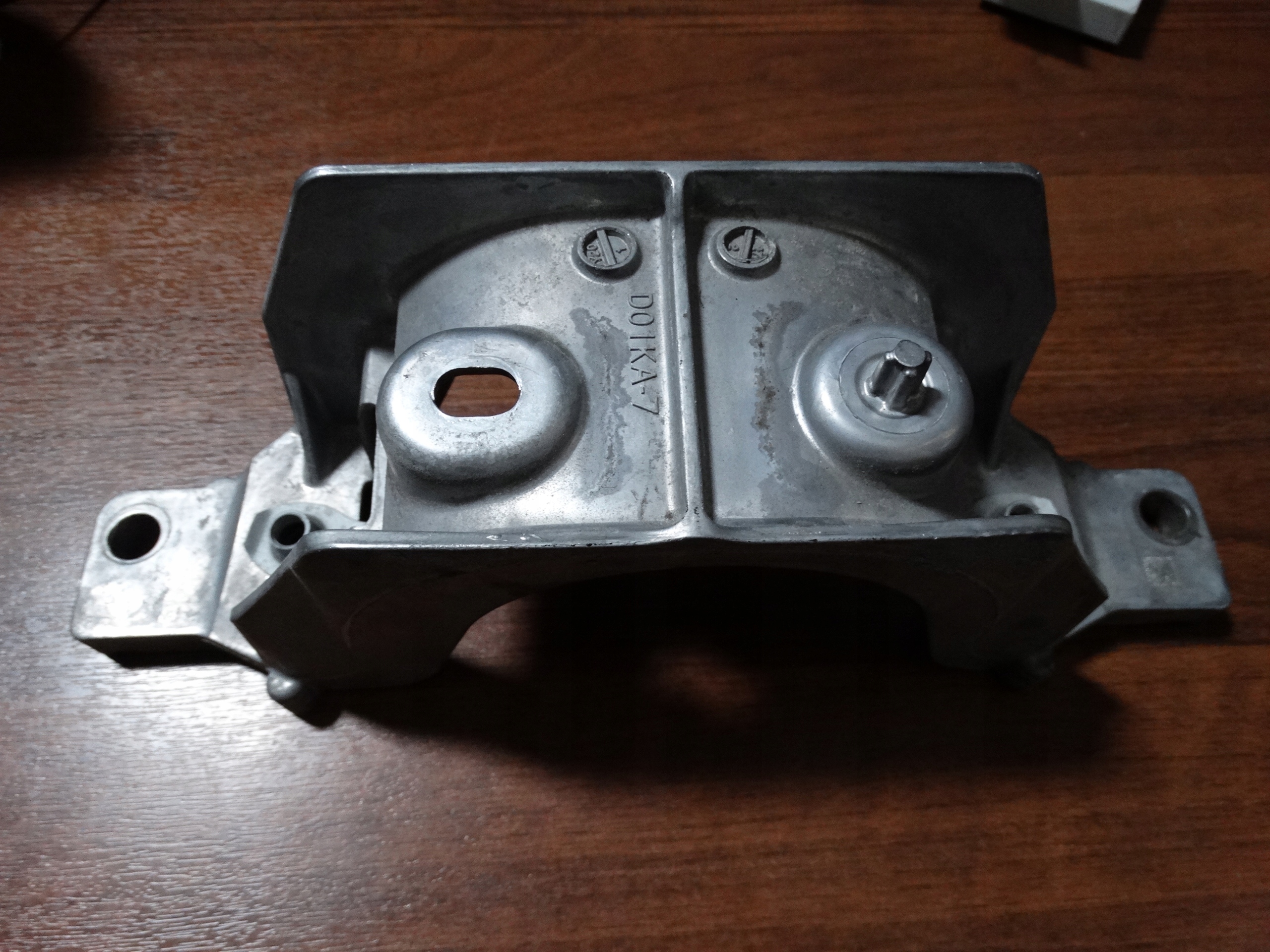 IDEALNA Support WSPOIRNI RANGE ROVER L494 1
