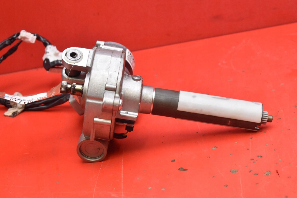Pompa servosterzo 45200-02271 TOYOTA AURIS 1 e 1.6 VVT-e 124 KM 06-09