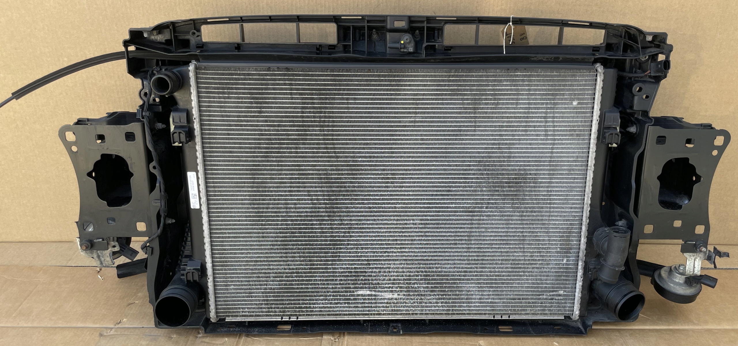 support panel for radiators sider radiator VW PASSAT B8 2.0 TDI before LIFT