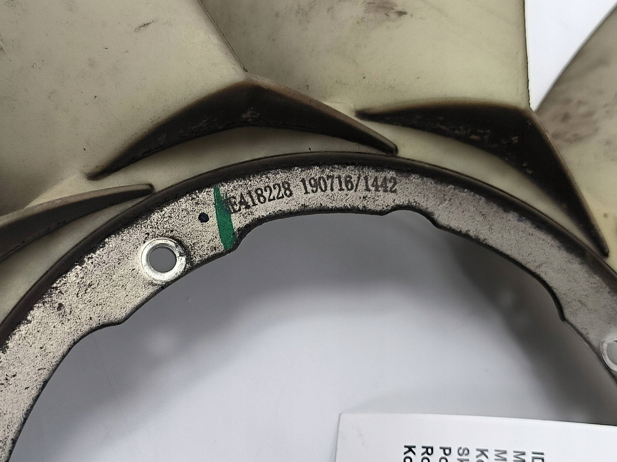 ventilátor chladiče ME418228 FUSO CANTER 9C18