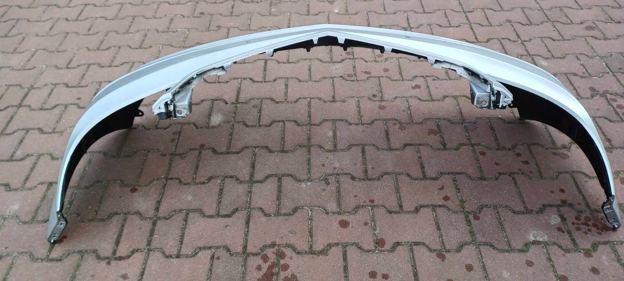 front bumper MERCEDES C-KLASA W204 A2048850025