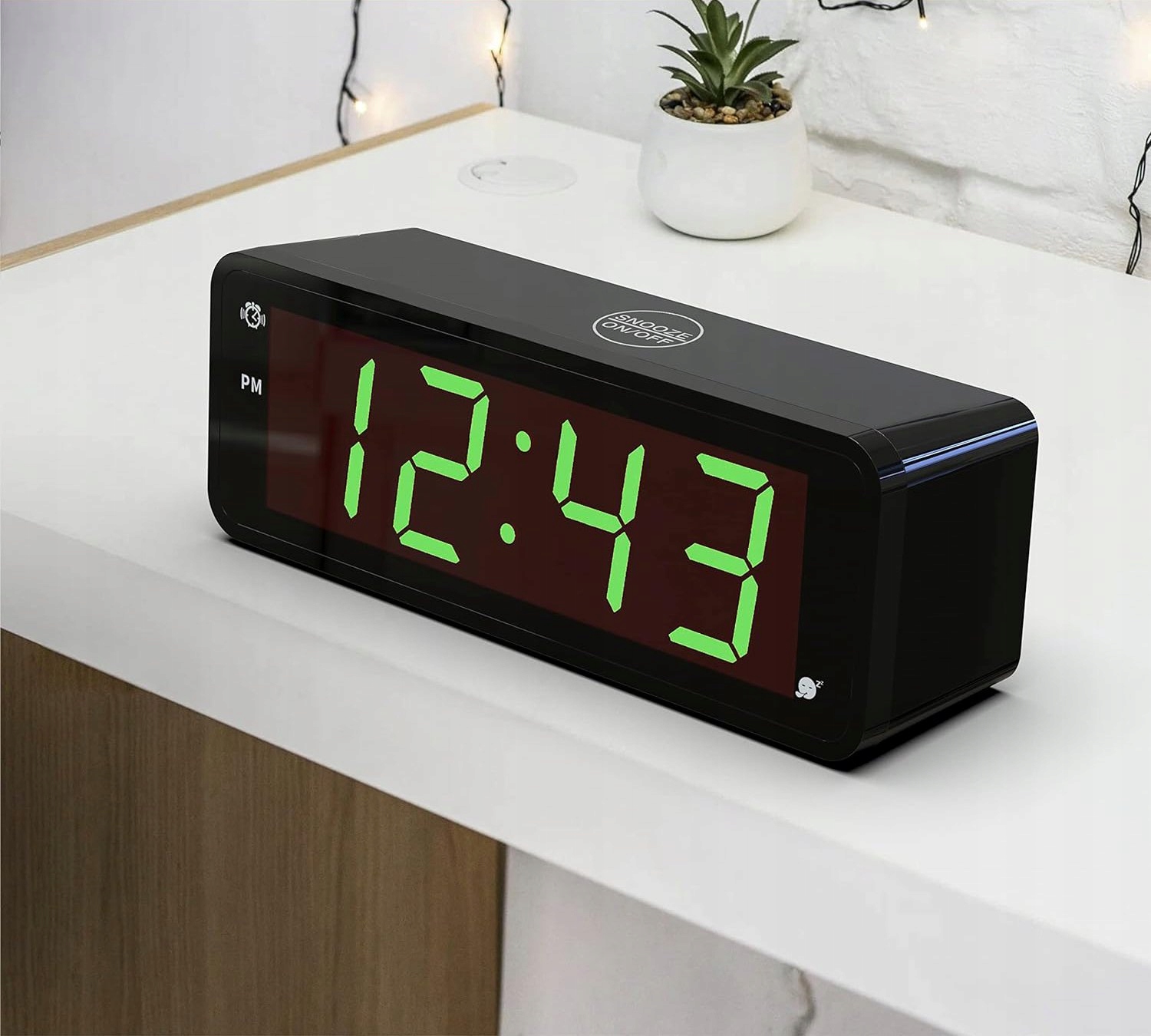 Zegar elektroniczny LED z budzikiem, duży wyświetlacz Szerokość całkowita 19 cm