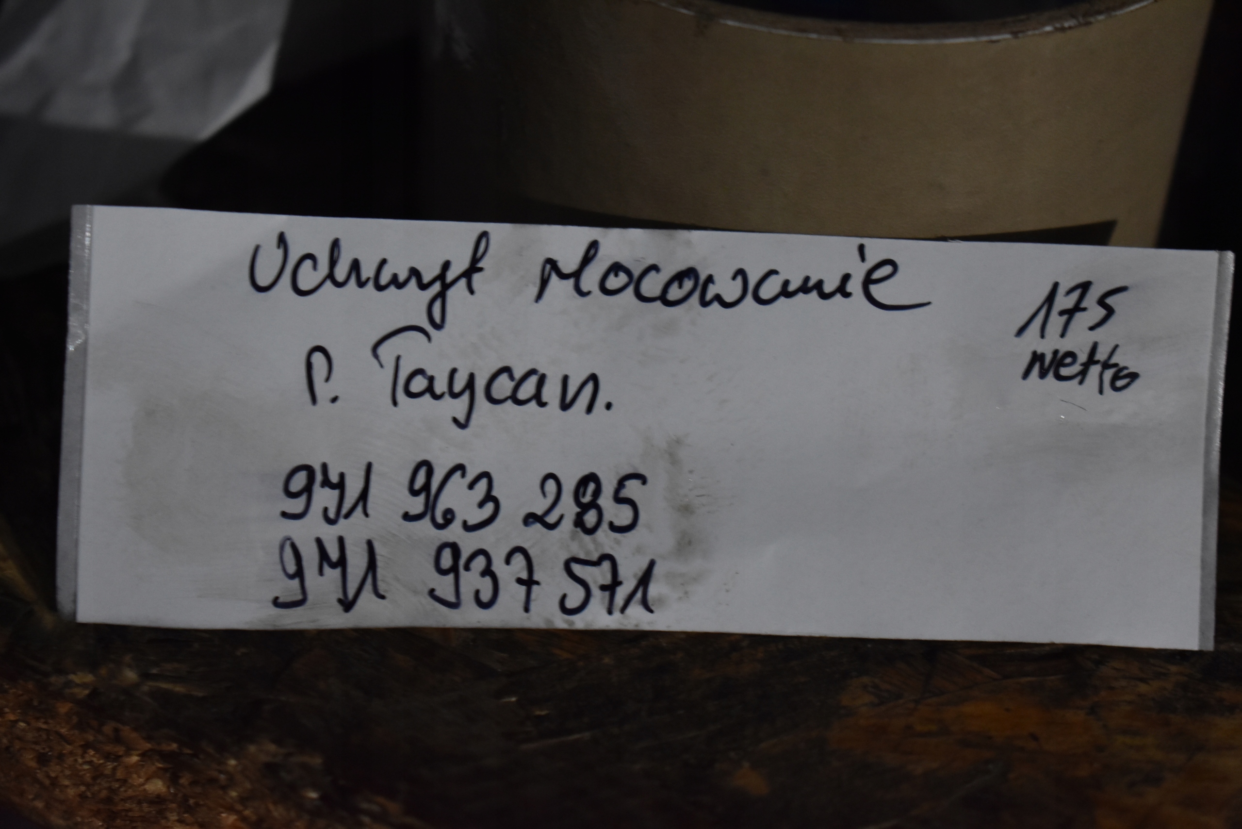 IDEALNY bracket holder PORSCHE TAYCAN 1