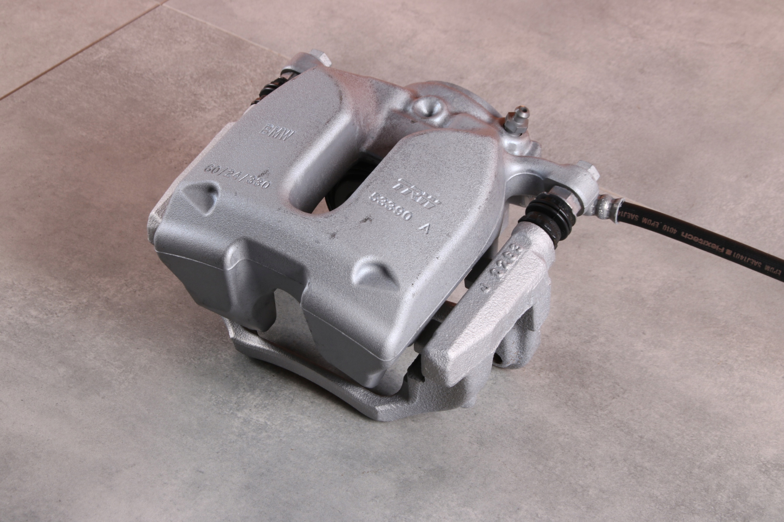 BMW G20 G21 G30 G31 caliper brake right front front 60/24/330 6872800