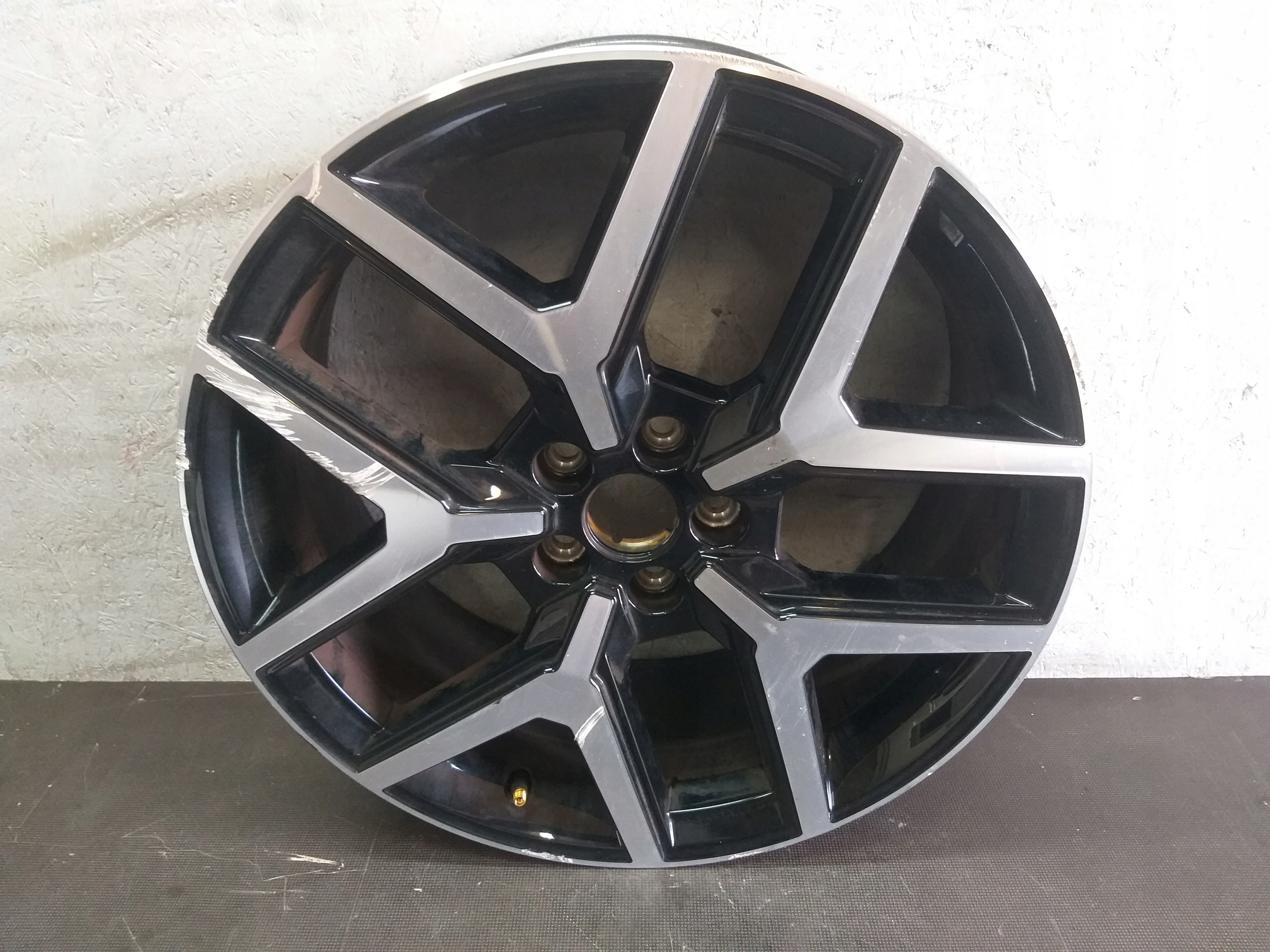 disk hliníkový SEAT 5X112 18" 7J ET47 6F9601025B