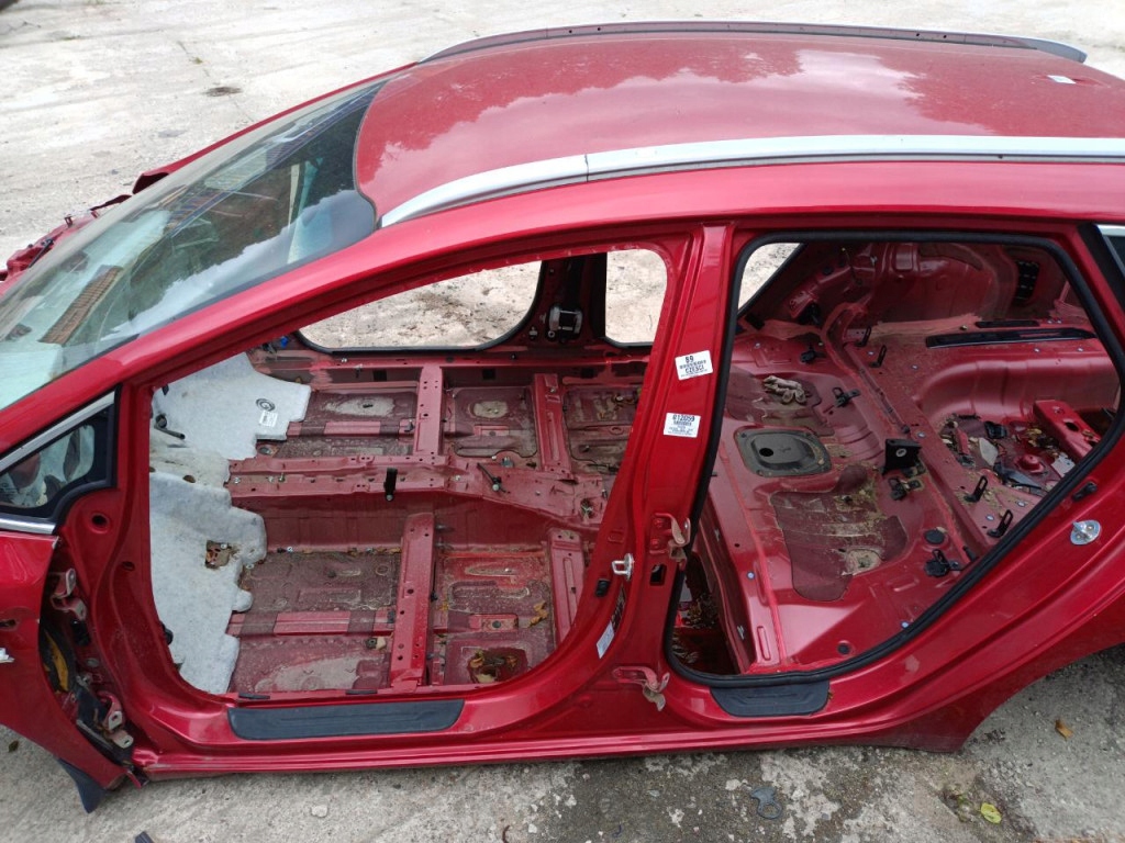 KIA CEED II ĆWIARTKA PRÓG SŁUPEK LEWY A9 Numer katalogowy części 01