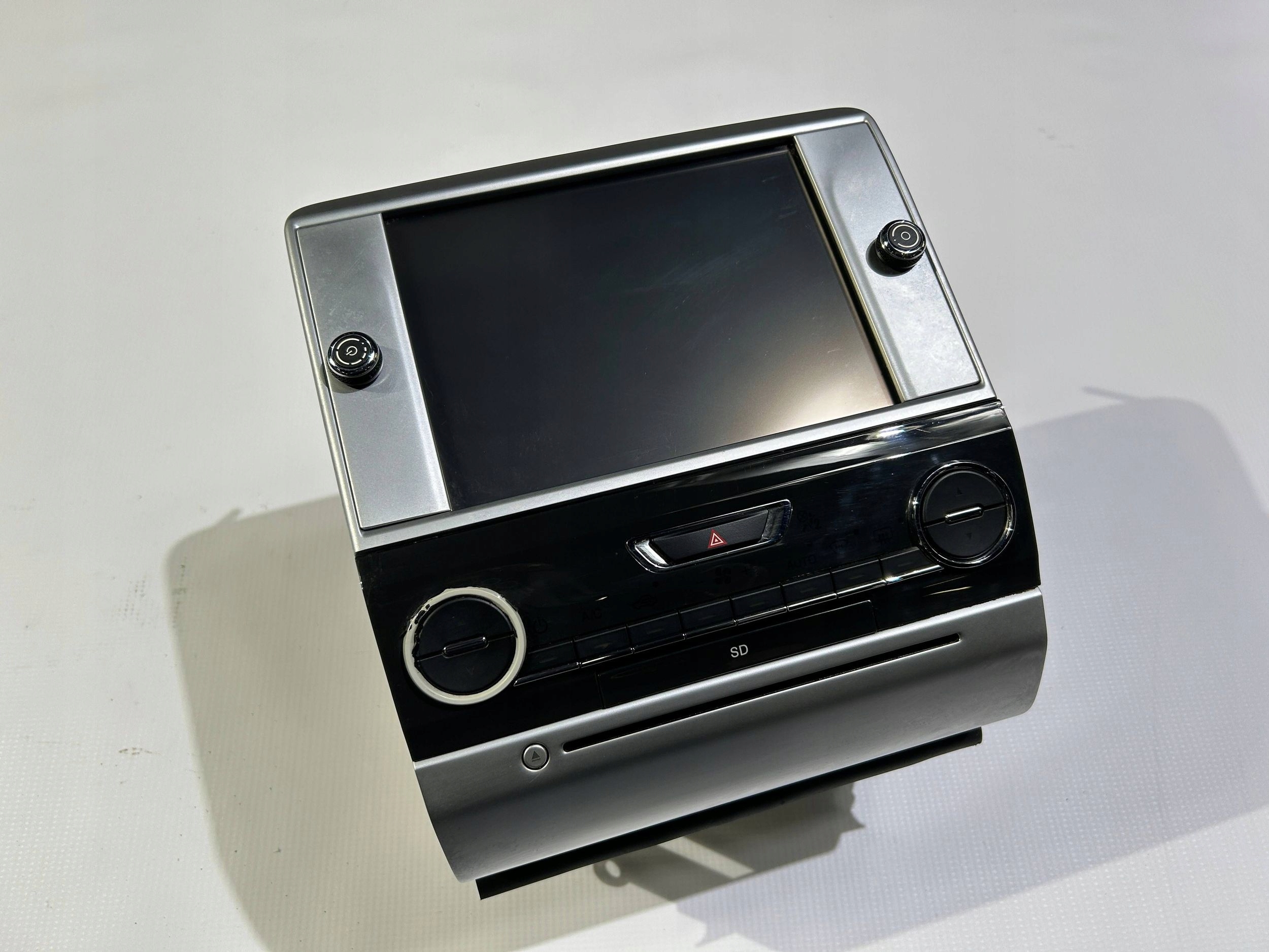 Radio écran navigation commande de climatisation Maserati Quattroporte 2013