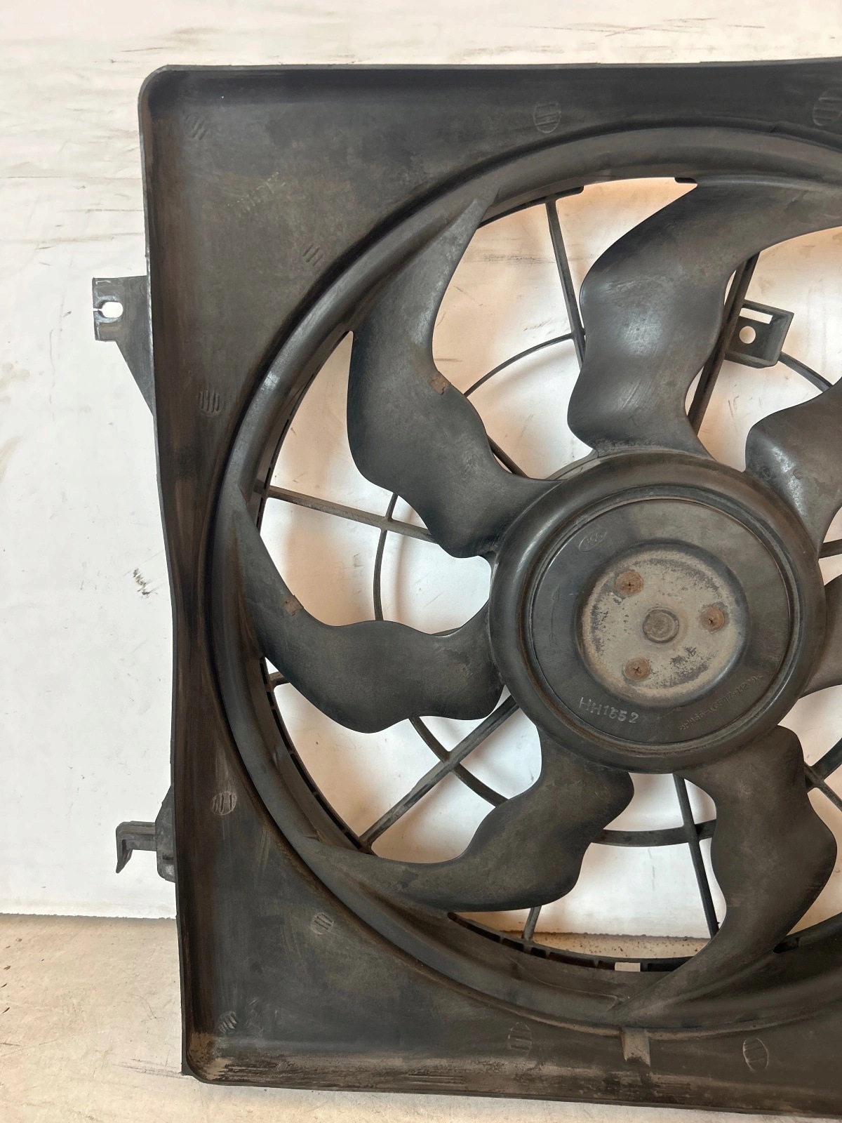 obal ventylátora ventilátor Kia Sportage III Hyundai IX35 1.7 CRDI