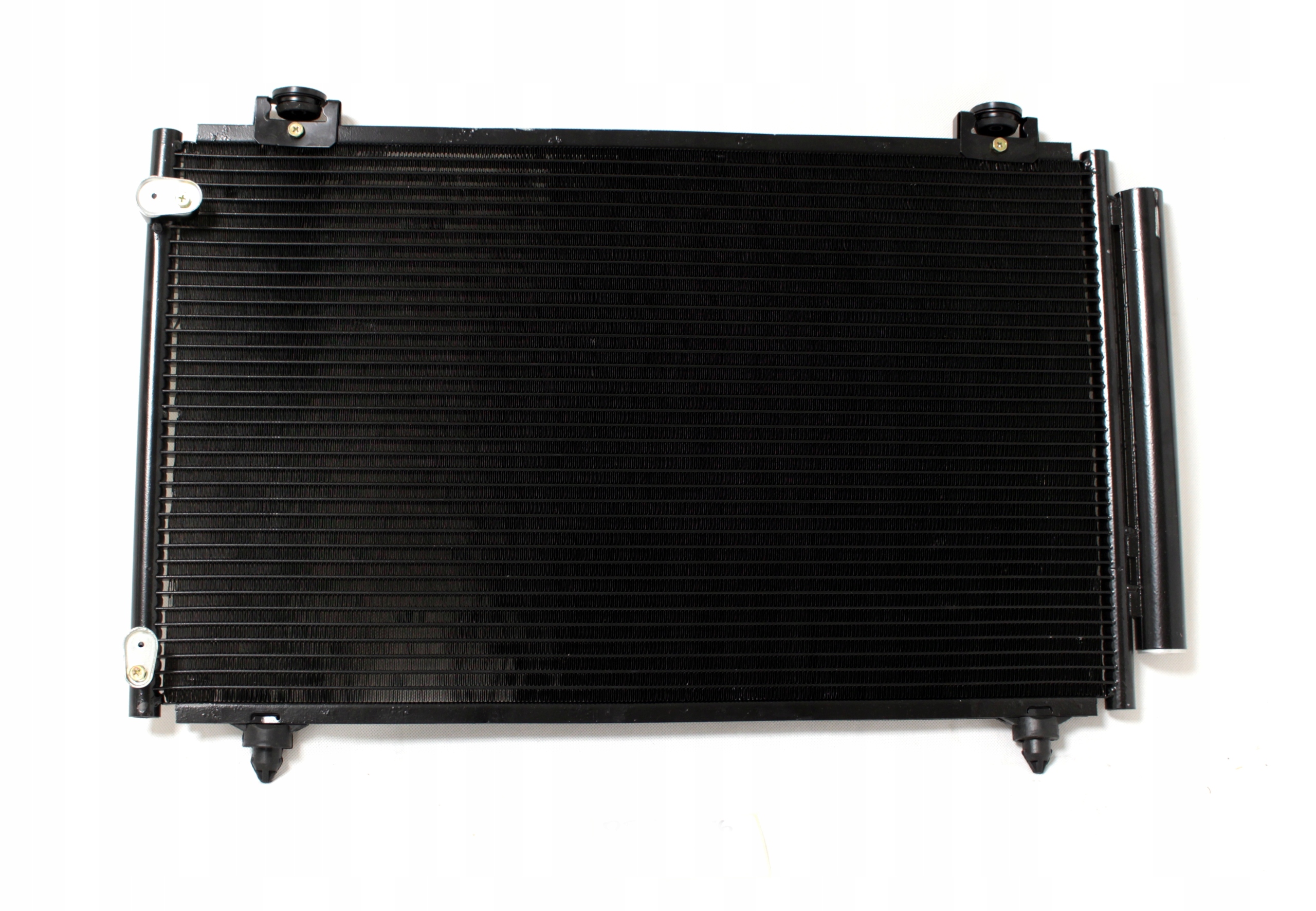 051-016-0042 - КОНДЕНСАТОР КОНДИЦИОНЕРА TOYOTA