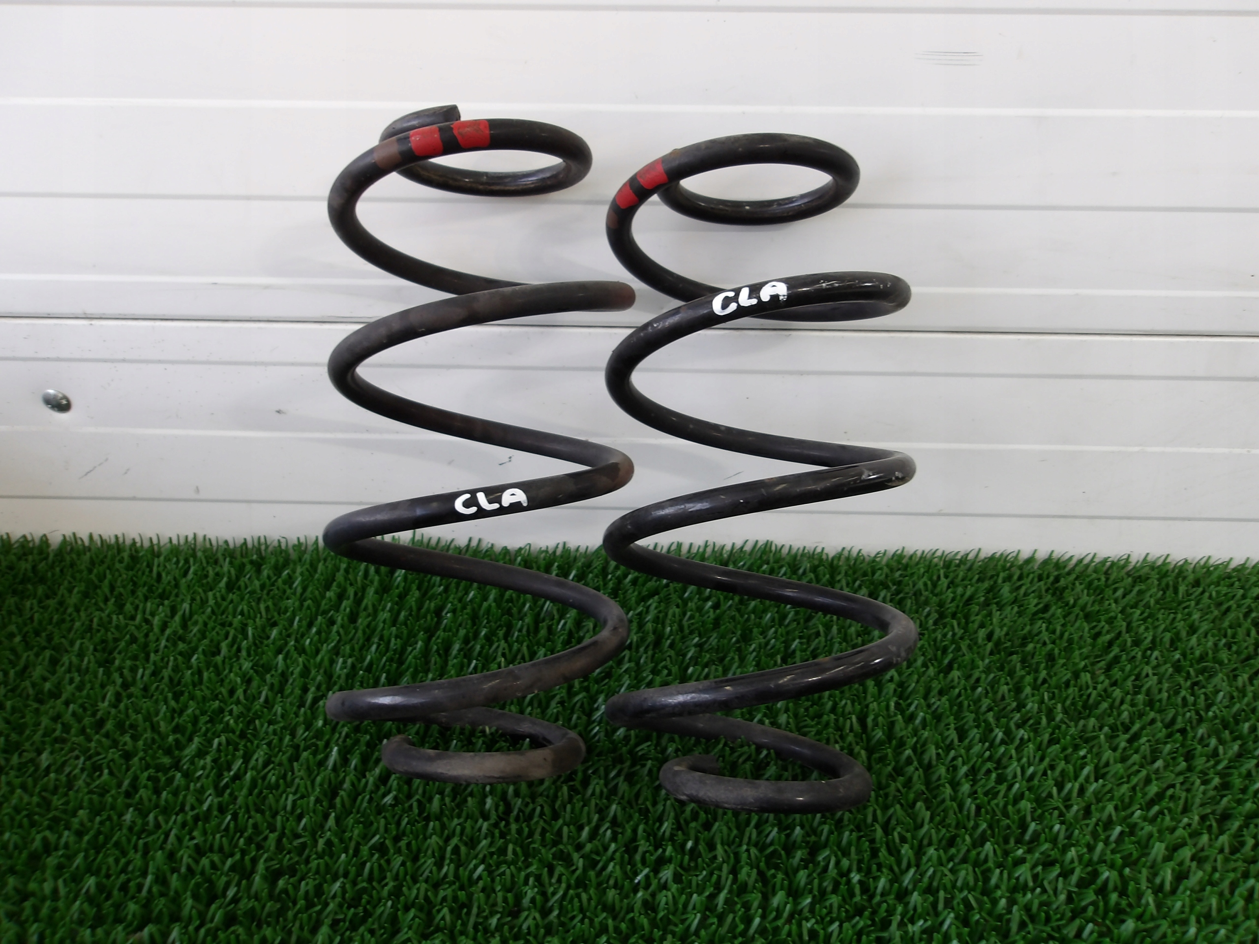 MERCEDES CLA W117 2.2 CDI задня Підвіска пружини