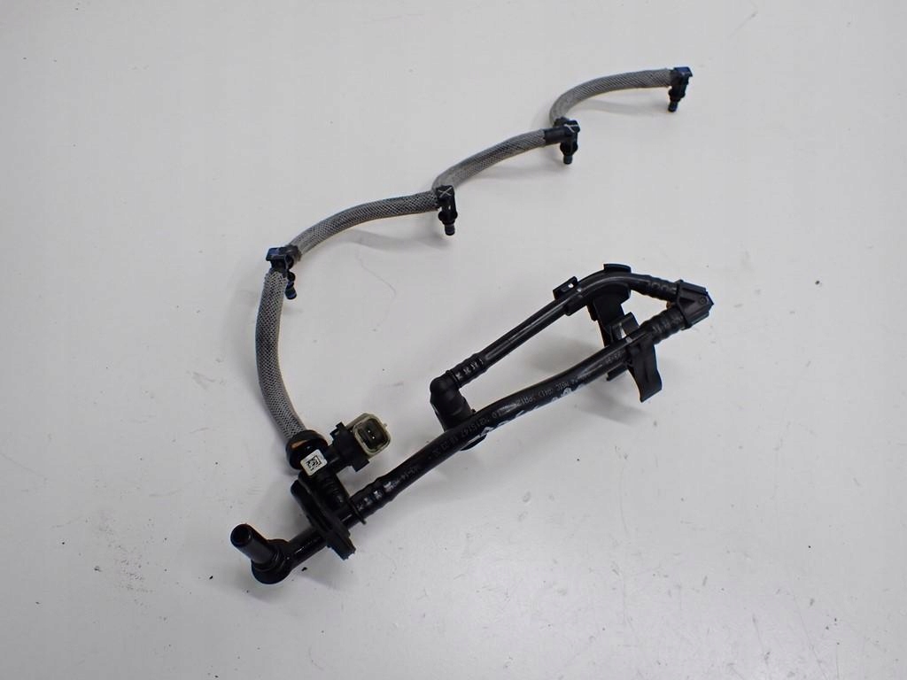 WĄŻ PRZEWÓD RURKA PALIWA WTRYSKÓW PRZELEWY VIVARO B TRAFIC III 1.6 DCi 19R