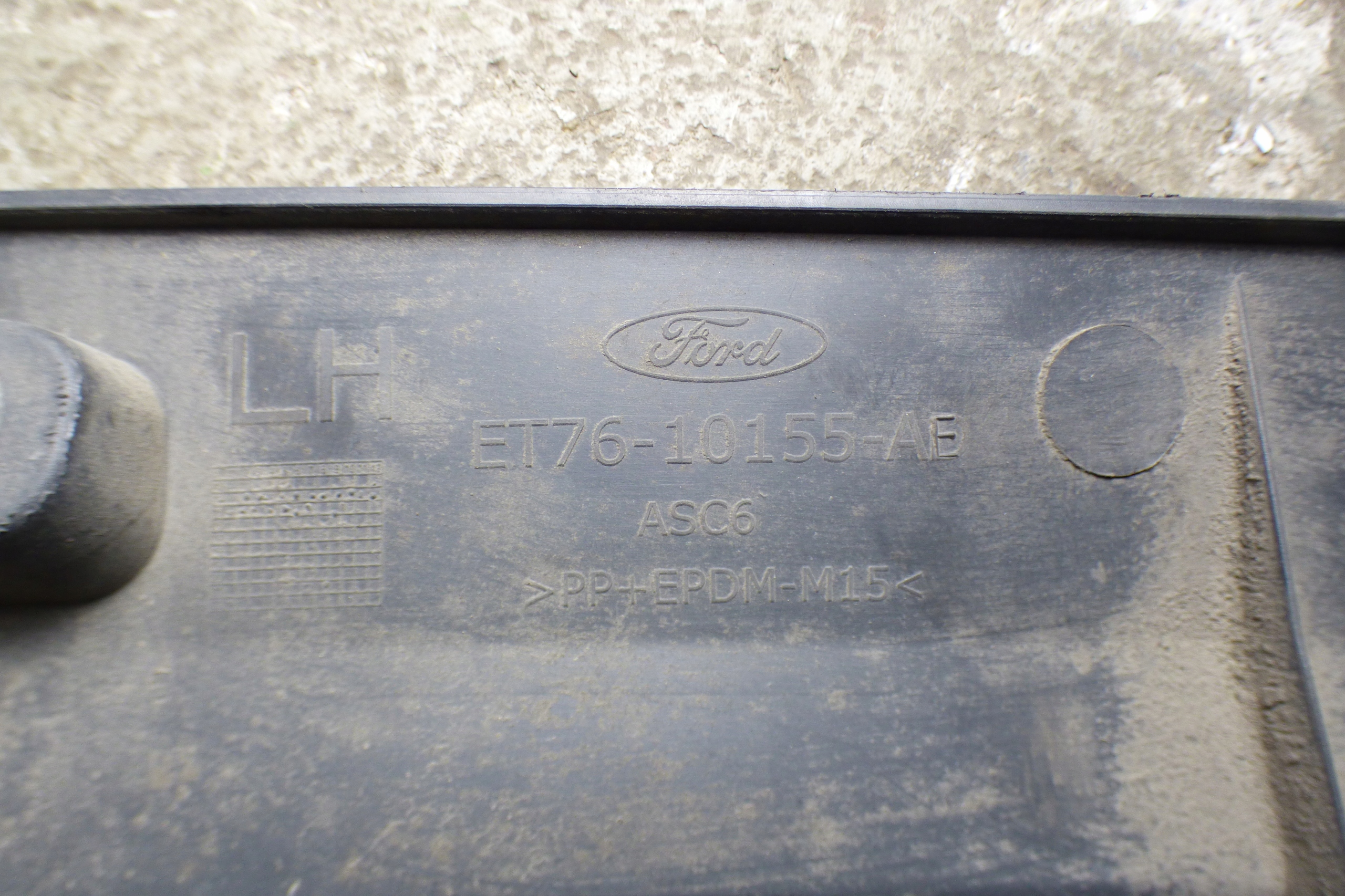 moulding threshold left right front ET76-10155AE ET76-10154-AE COURIER II MK2